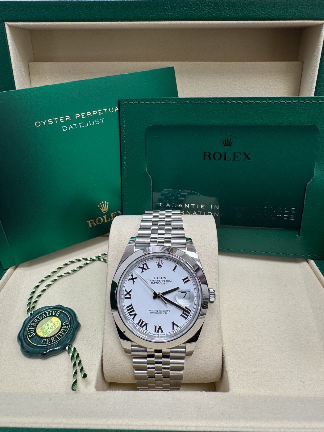 Rolex Datejust 41mm White Roman Dial Smooth Bezel Jubilee Bracelet 126300 – New 2025