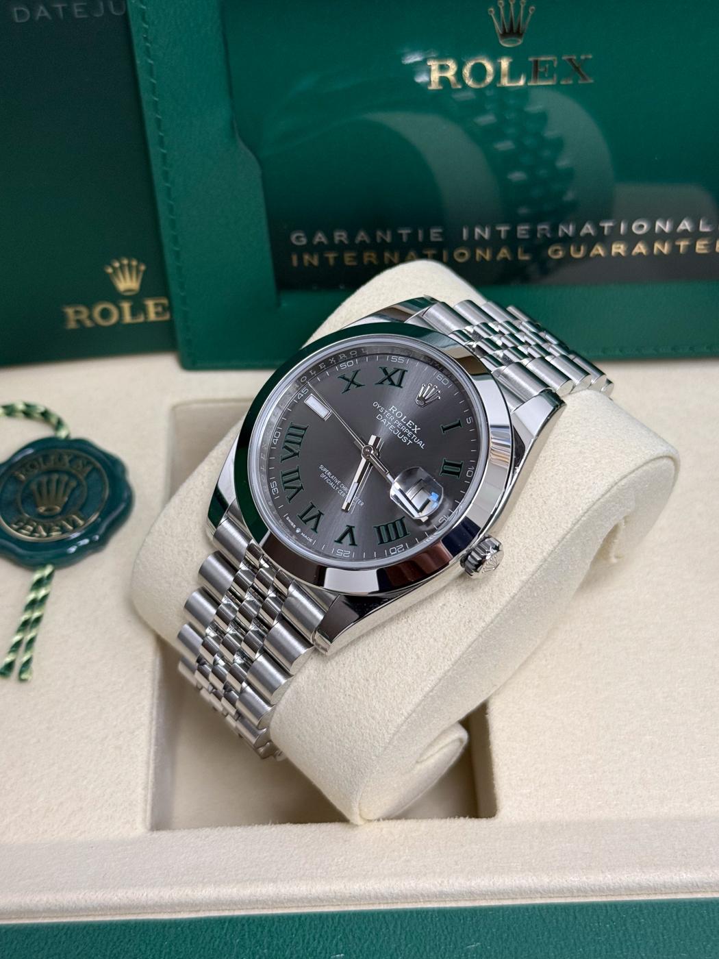 Rolex Datejust 41mm "Wimbledon" Dial Smooth Bezel Jubilee Bracelet 126300 – New
