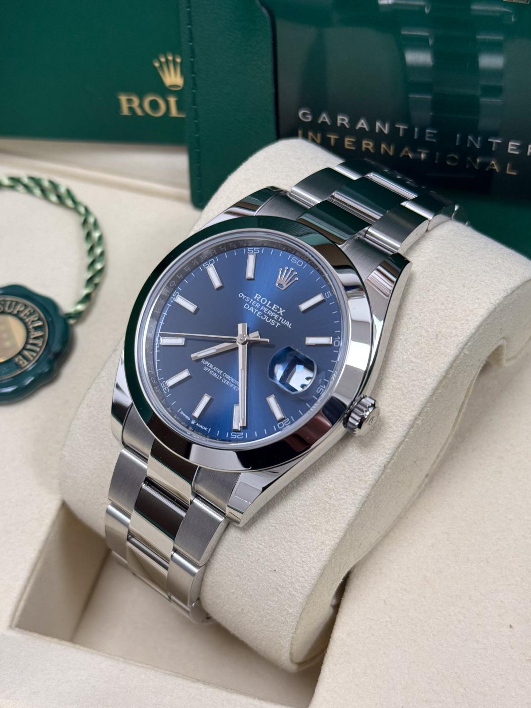 Rolex Datejust 41mm Blue Index Dial Smooth Bezel Oyster Bracelet 126300 – New