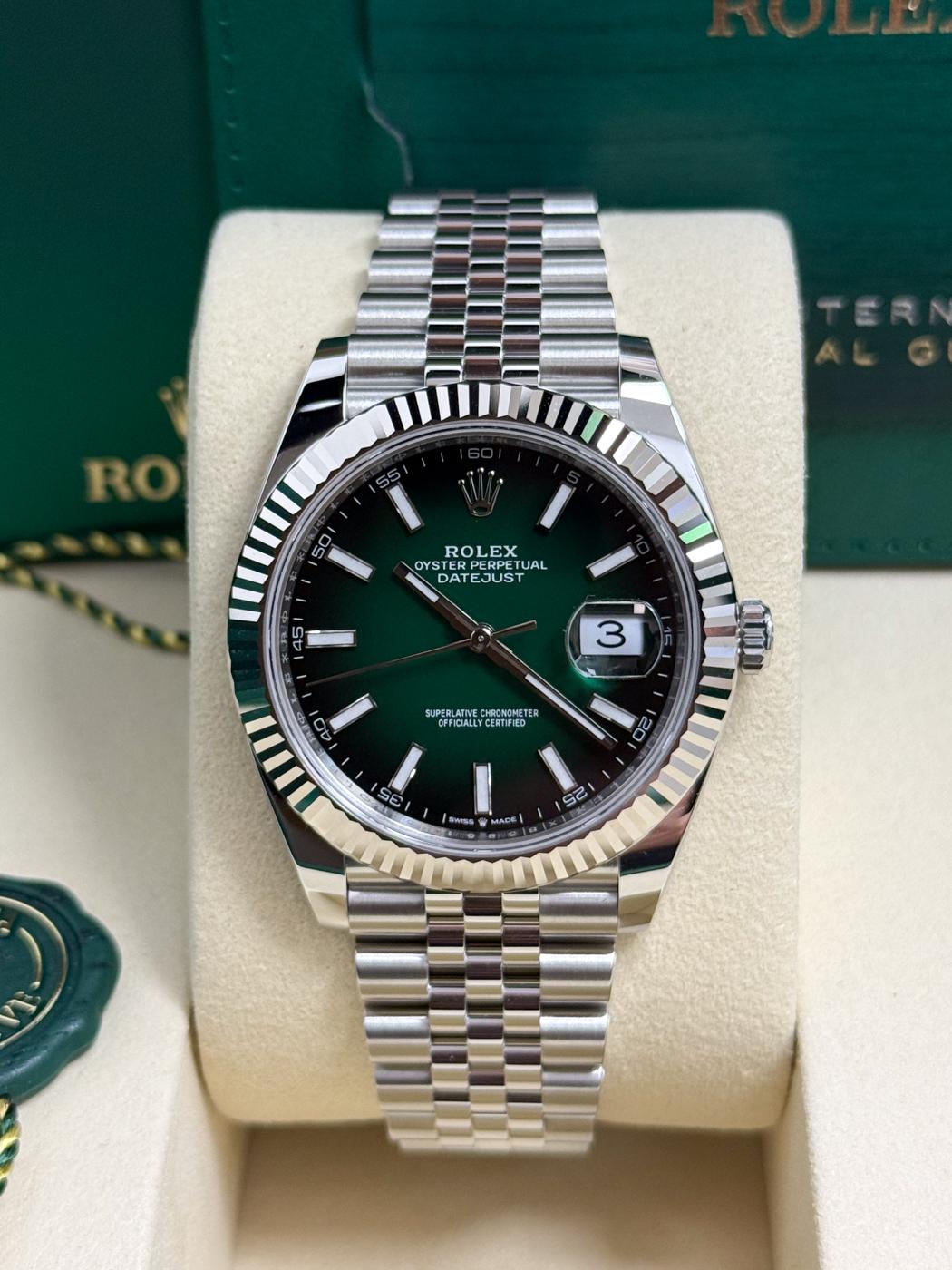 Rolex Datejust 41 Green Ombré Dial Fluted Bezel Jubilee Bracelet 126334
