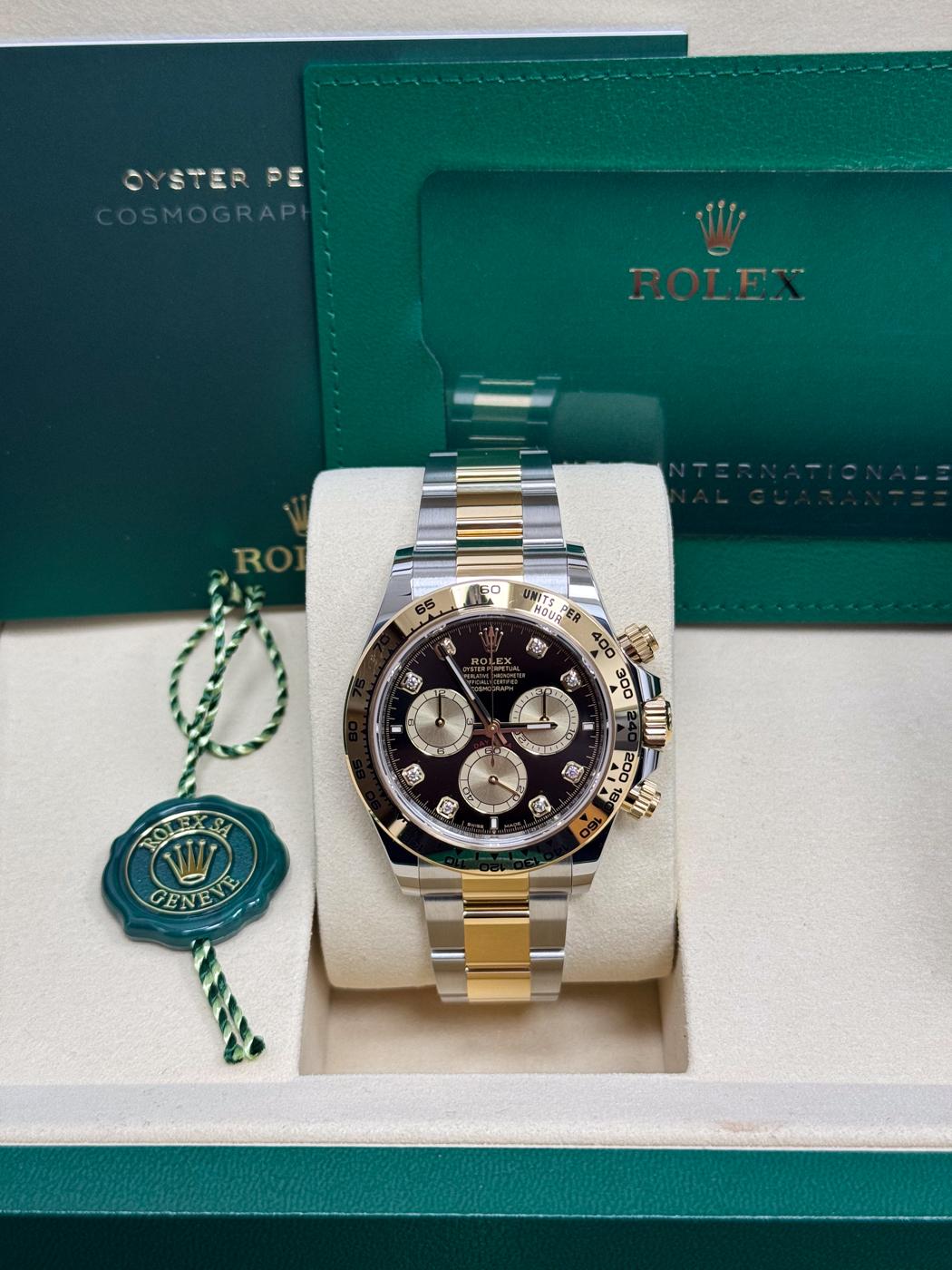Rolex Cosmograph Daytona 40mm Two-Tone Yellow Gold Black Diamond Dial 126503