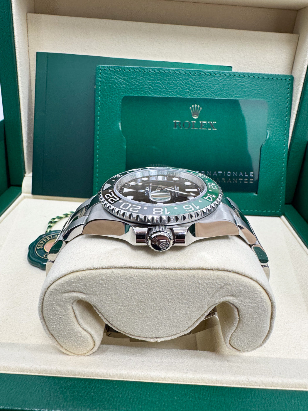 Rolex GMT-Master II "Lefty Sprite" 40mm Left-Handed Black Dial Green and Black Bezel Oyster Bracelet 126720VTNR – New 2025 / 2026