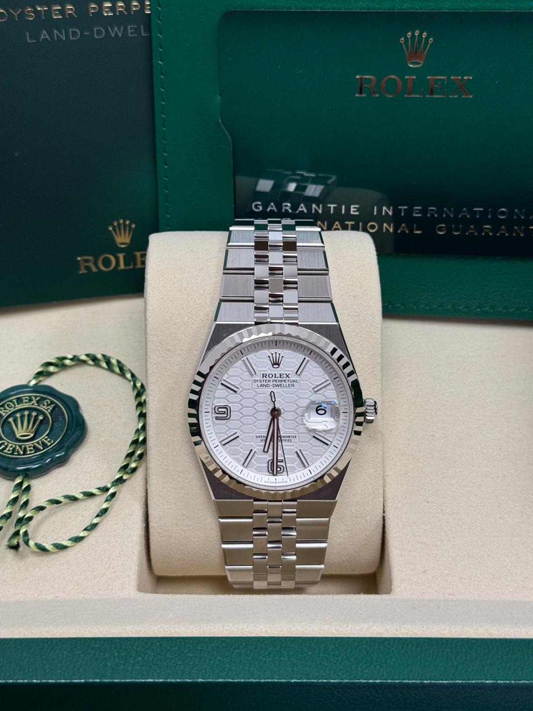 Rolex Land-Dweller 36mm Fluted Bezel White Honeycomb-Motif Dial Flat Jubilee