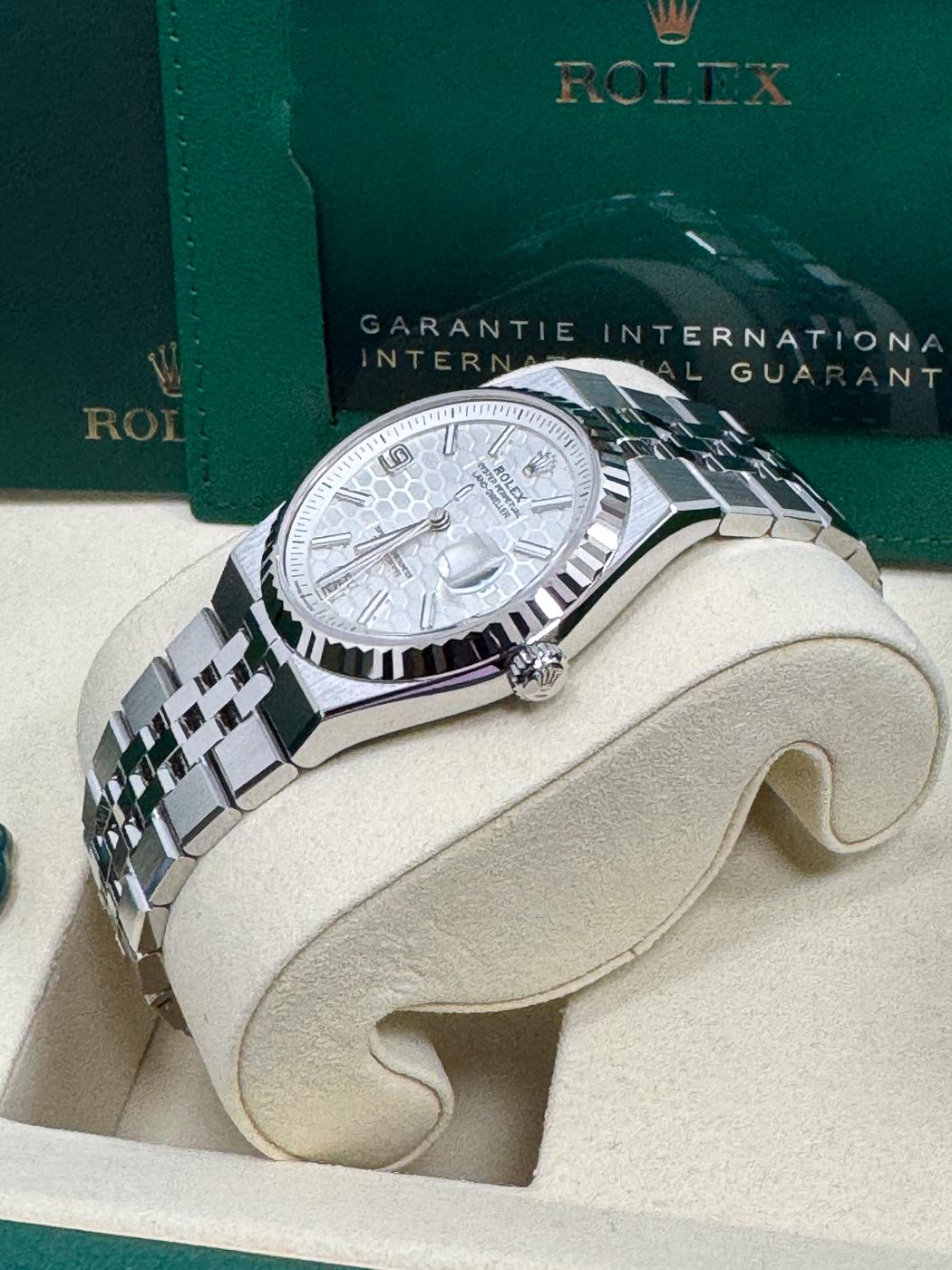 Rolex Land-Dweller 36mm Fluted Bezel White Honeycomb-Motif Dial Flat Jubilee