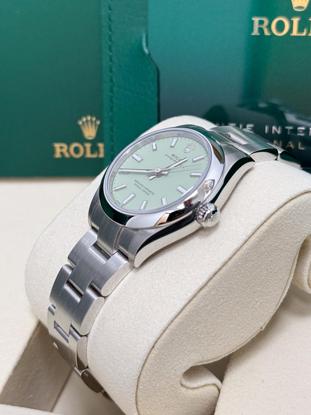 Rolex Oyster Perpetual 31mm Pistachio Dial Oyster Bracelet – 277200