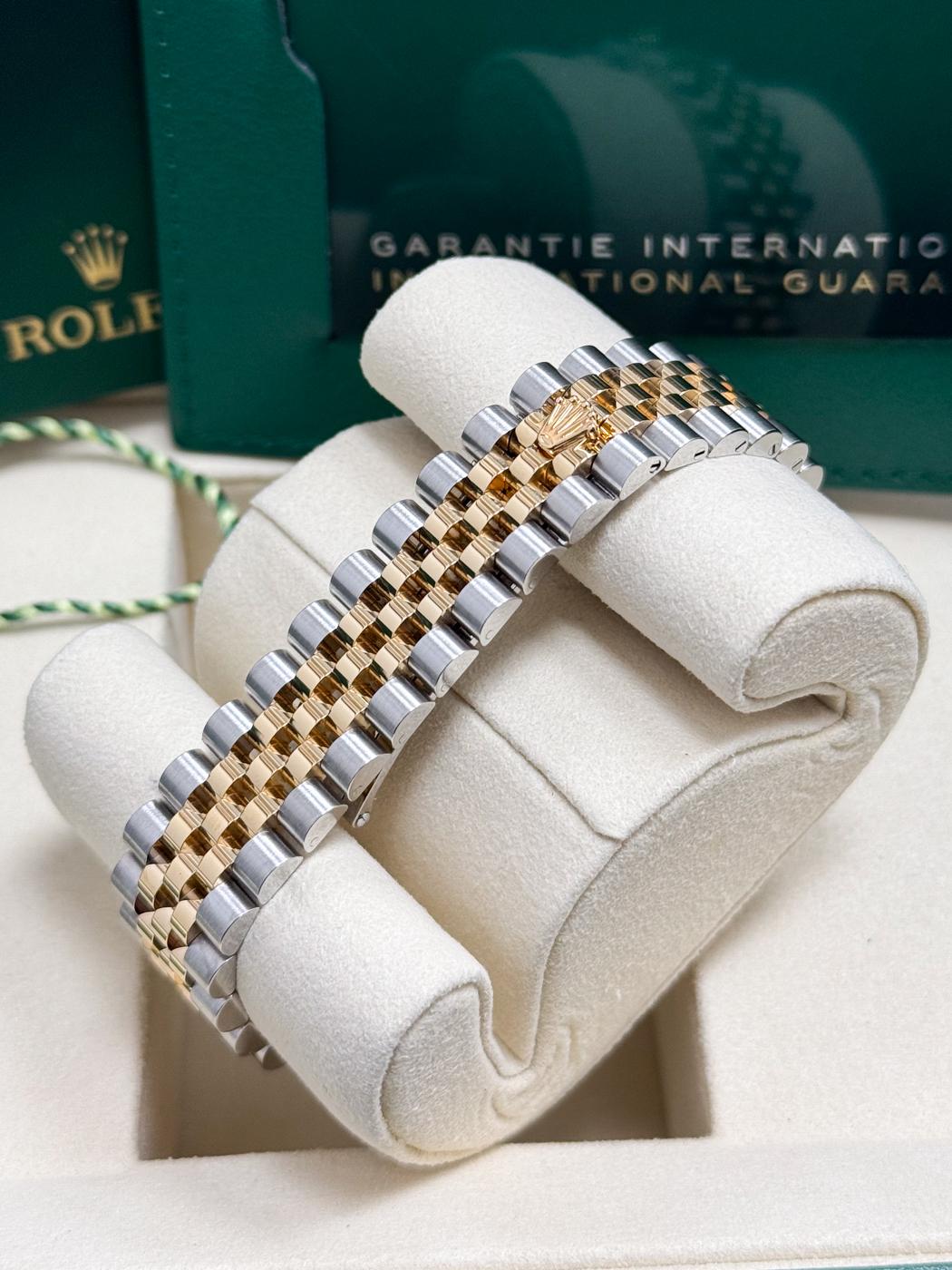 Rolex Lady-Datejust 31mm Two-Tone Yellow Gold Green Diamond Dial Fluted Bezel