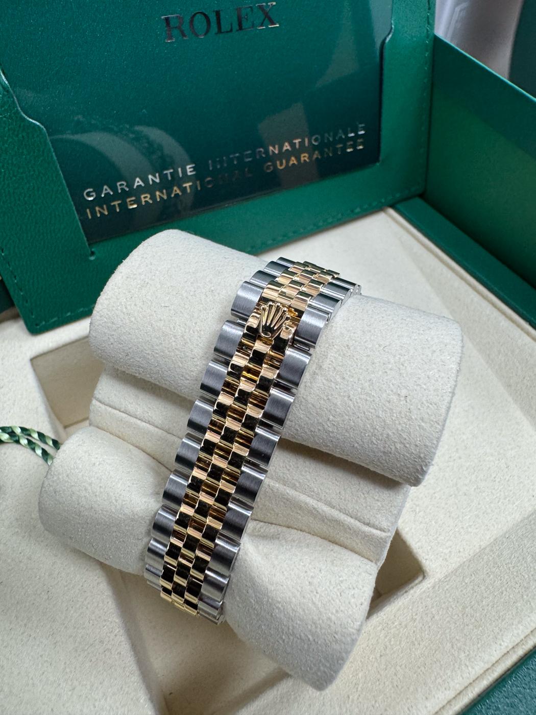 Rolex Lady-Datejust 28mm Two-Tone Yellow Gold Mother of Pearl Diamond Dial