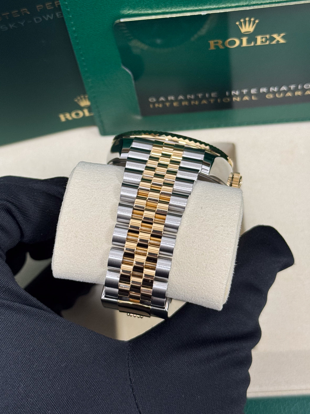 Rolex Sky-Dweller 42mm Two-Tone Yellow Gold Champagne Dial Jubilee Bracelet 336933 – 2023