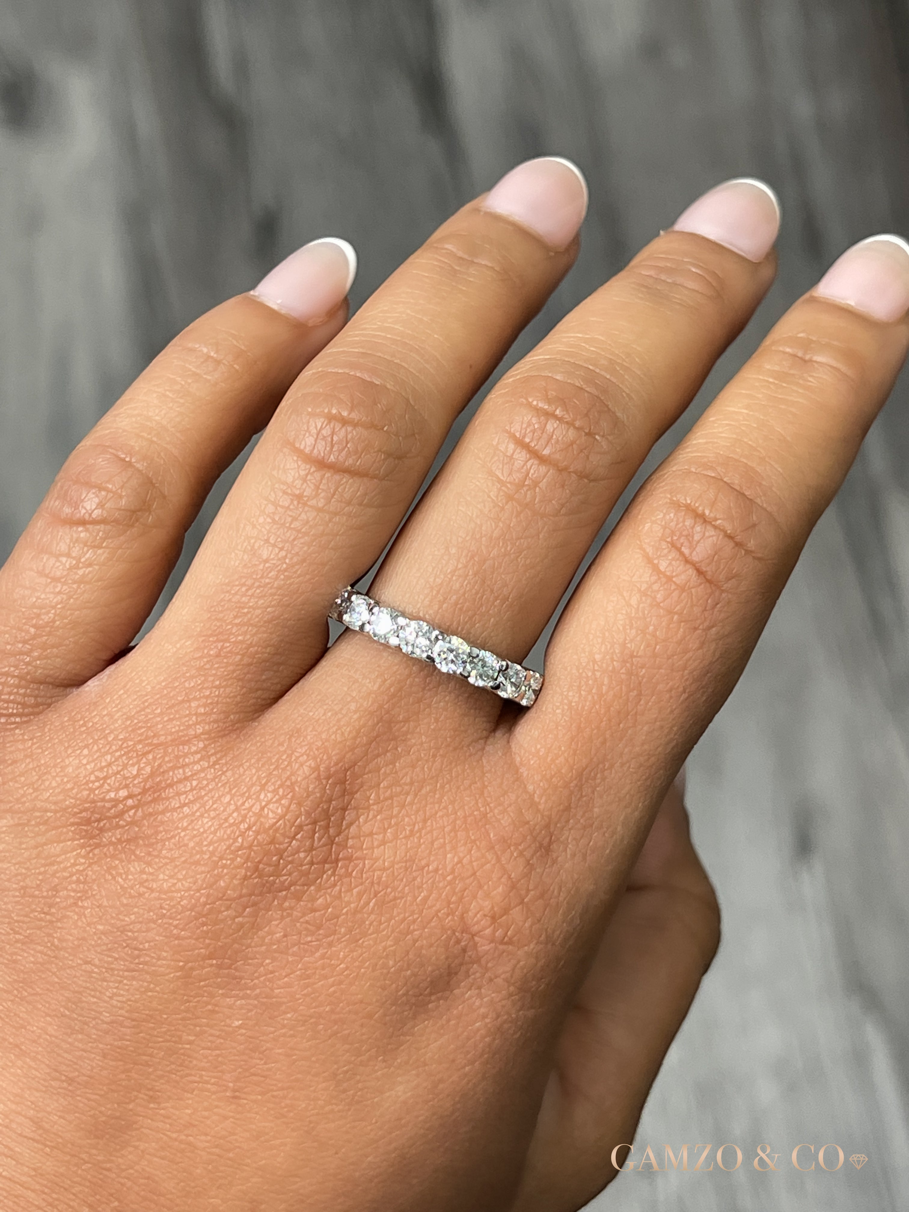 Round Cut Lab Grown Diamond - Full Eternity Band (Shared Prong)