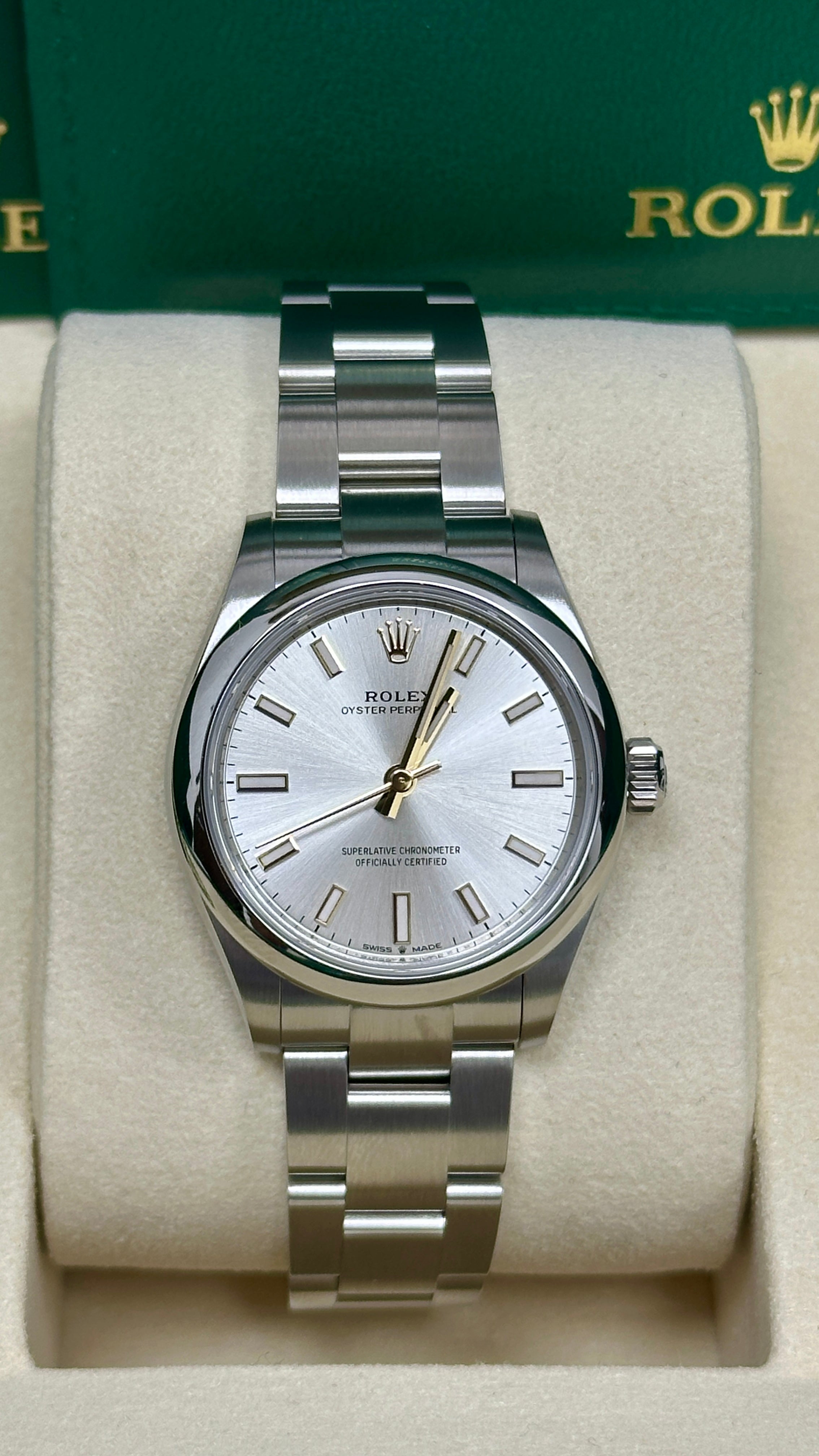 Rolex Oyster Perpetual 31mm Silver Dial Oyster Bracelet – 277200 – New 2025