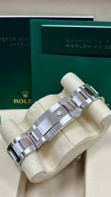 Rolex Datejust 41mm Fluted Bezel Slate and Green Roman "Wimbledon" Dial Oyster - 126334 - New 2025
