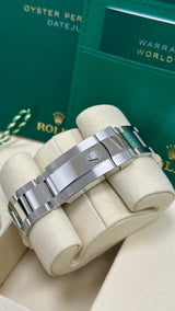 Rolex Datejust 41mm Fluted Bezel Blue Diamond Dial Oyster - 126334 - New 2025