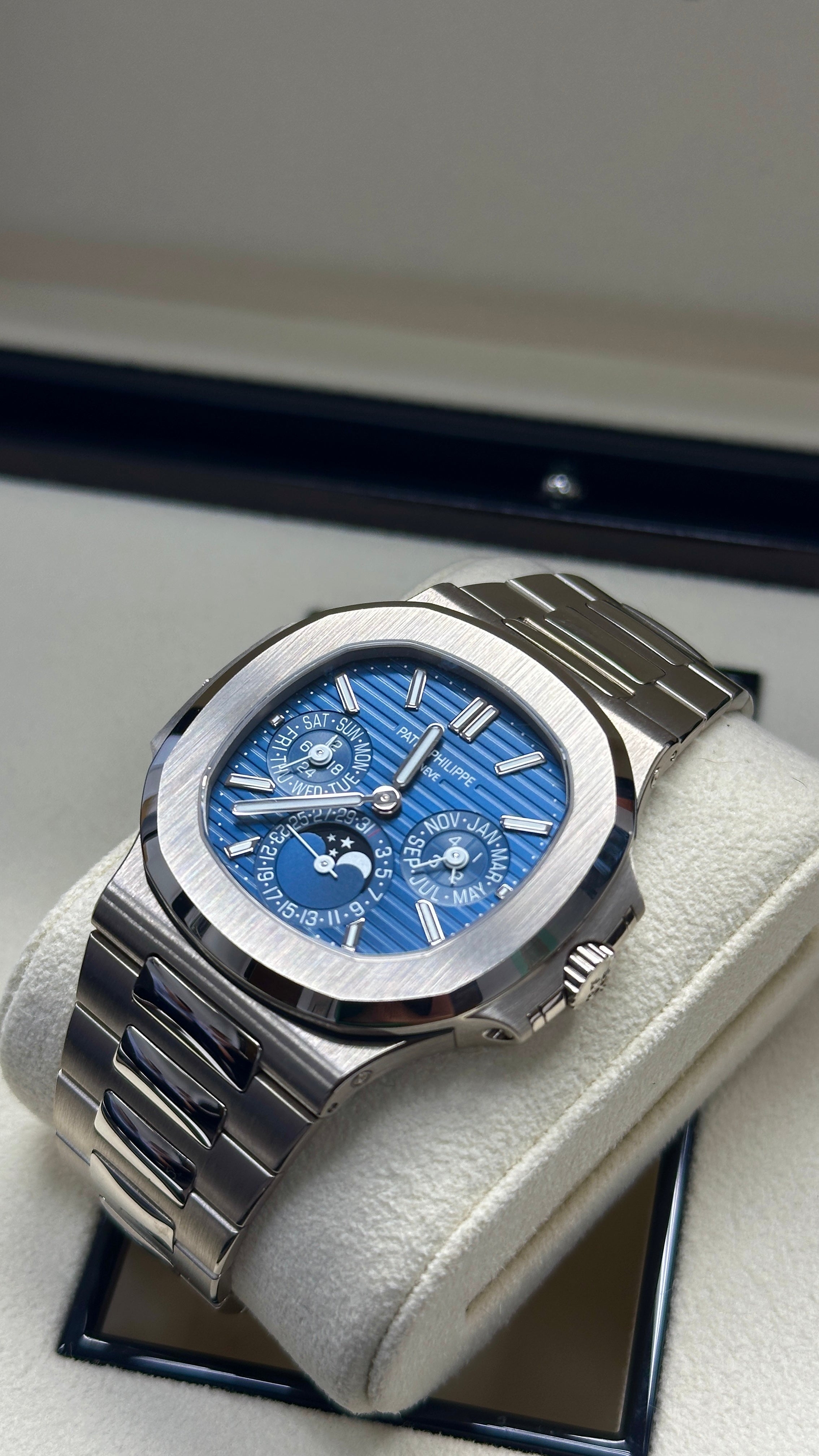 Patek Philippe Nautilus Perpetual Calendar 40mm White Gold Blue Dial 5740/1G-01