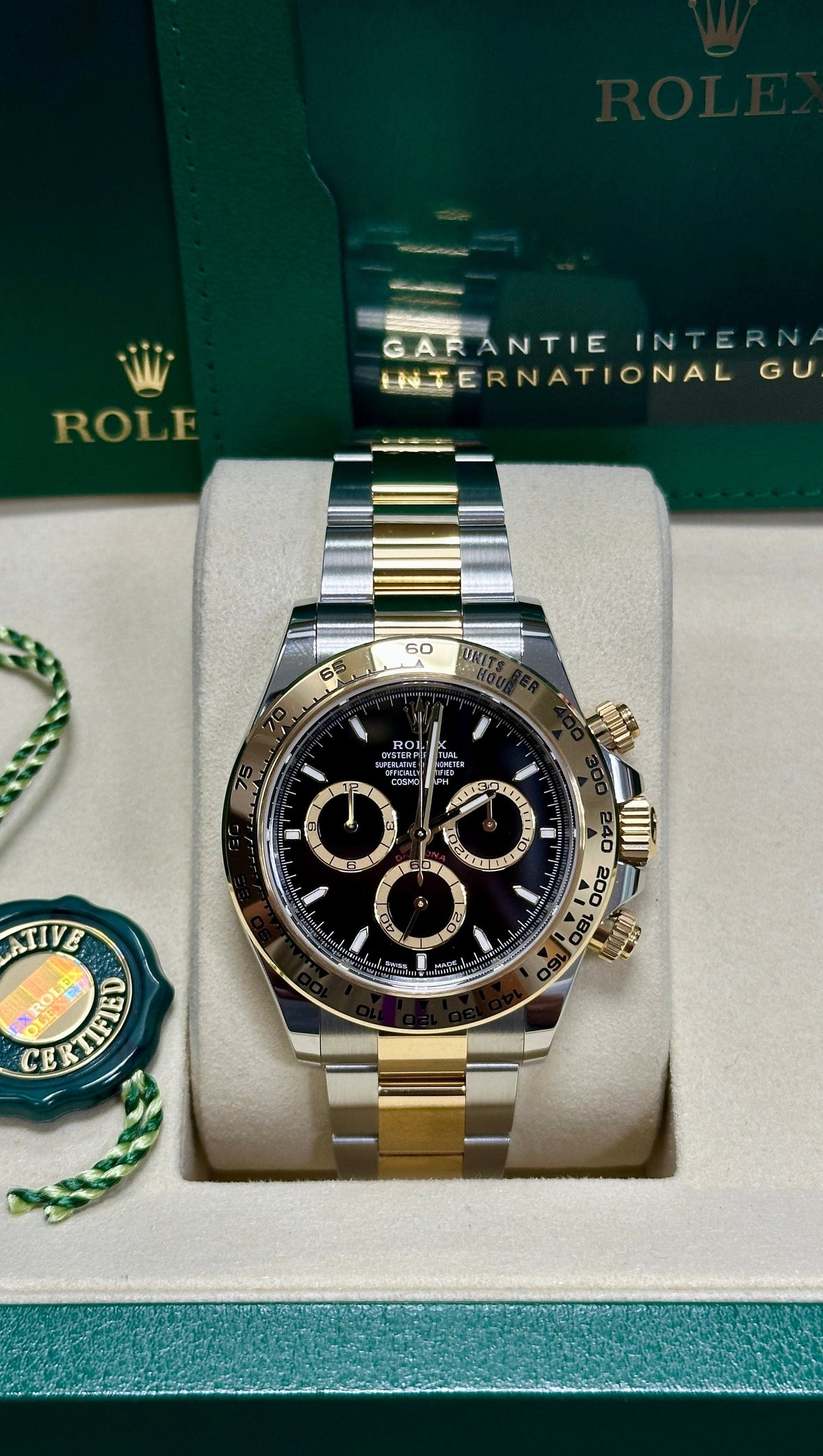 Rolex Cosmograph Daytona 40mm Two-Tone Yellow Gold Black Dial Gold Bezel 126503