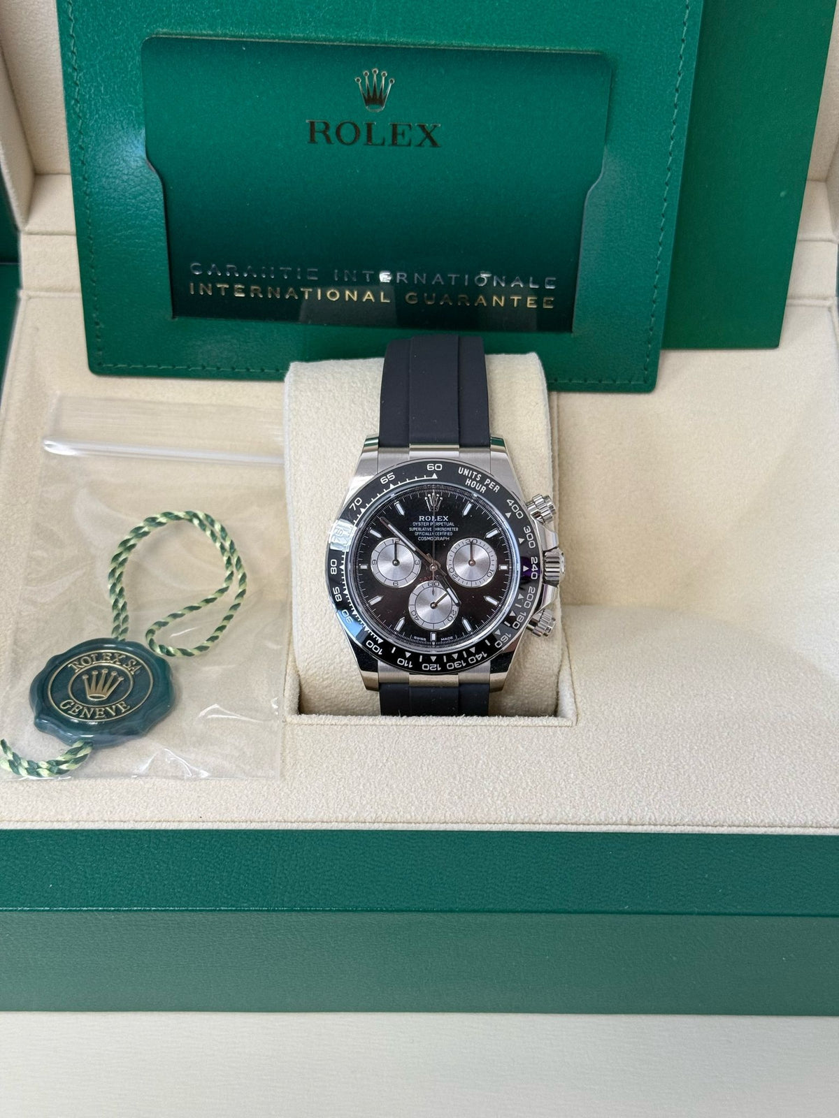 Rolex Cosmograph Daytona "Baby Le Mans" 40mm White Gold Black Dial Oysterflex