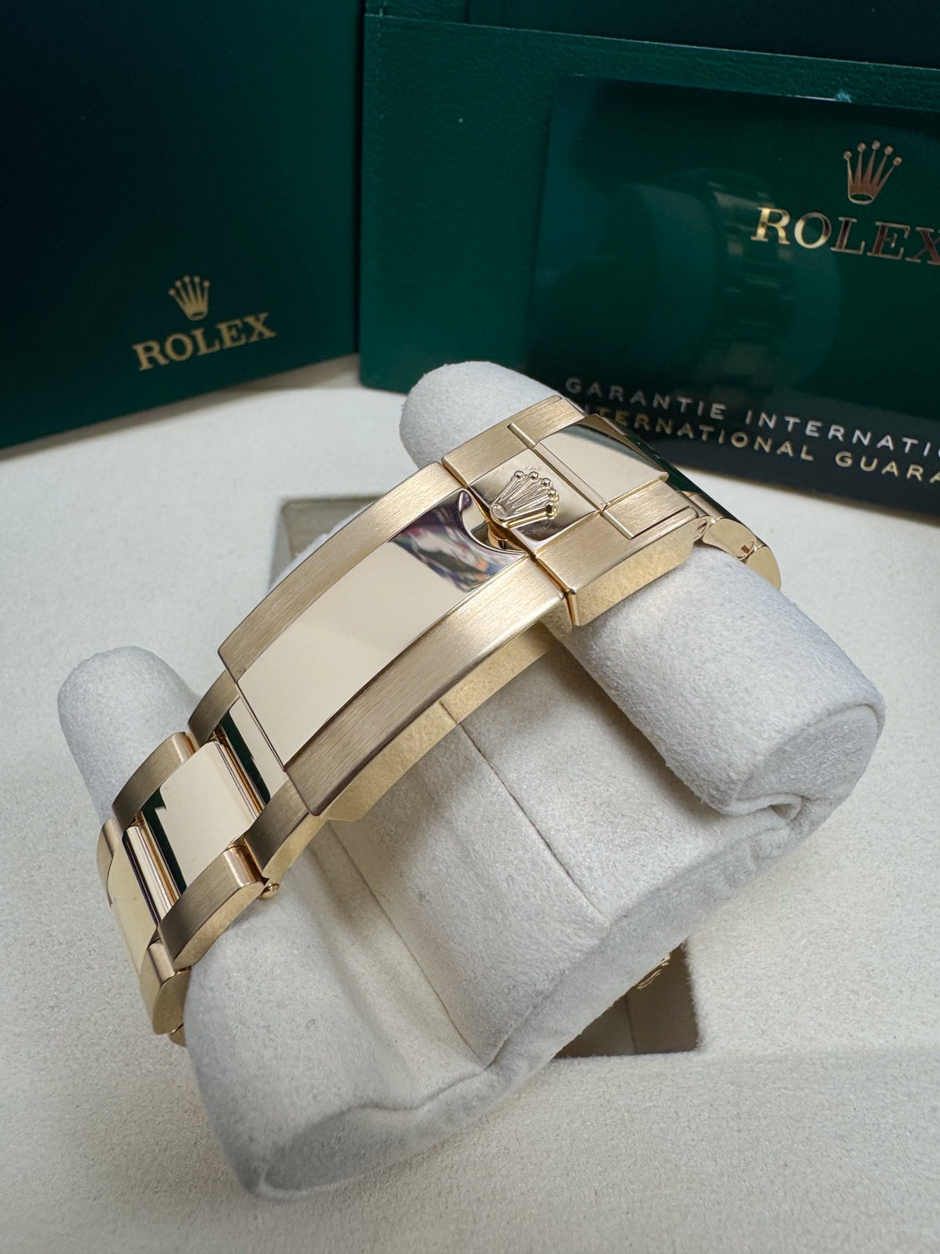 Rolex Cosmograph Daytona "John Mayer" 40mm Yellow Gold Green and Golden Dial