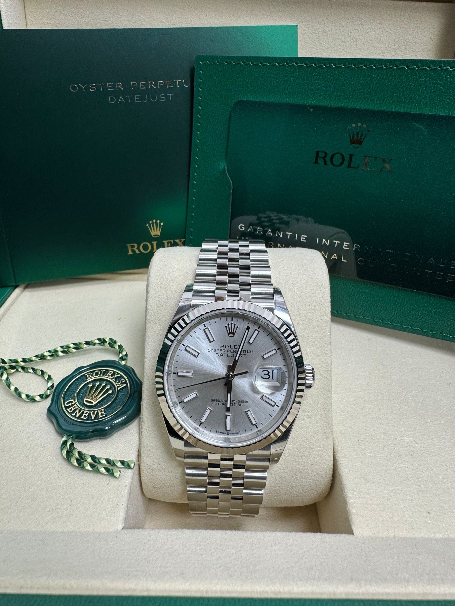 Rolex Datejust 36mm Silver Index Dial Fluted Bezel Jubilee Bracelet 126234
