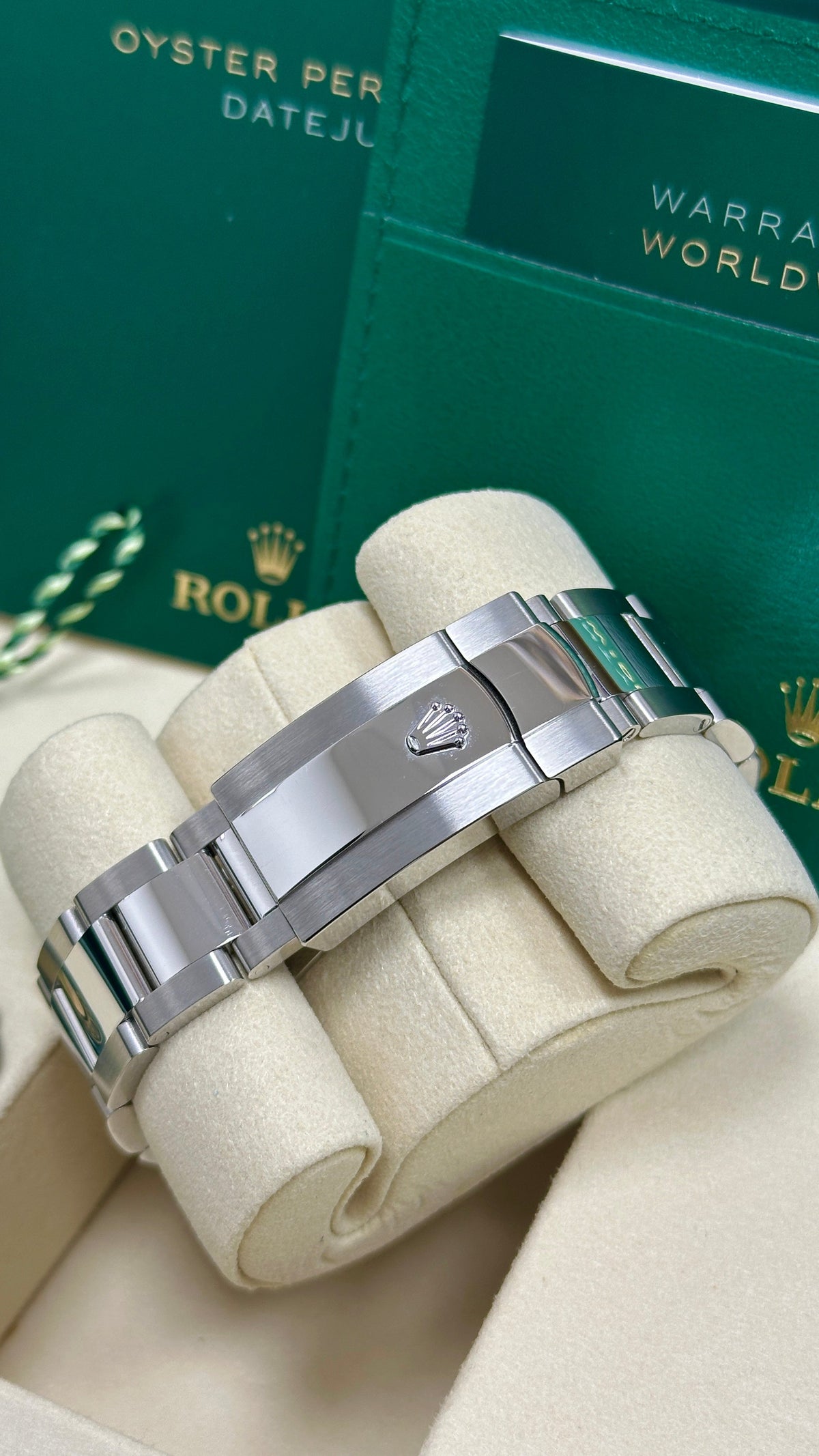 Rolex Datejust 41mm Blue Diamond Dial Fluted Bezel Oyster Bracelet 126334
