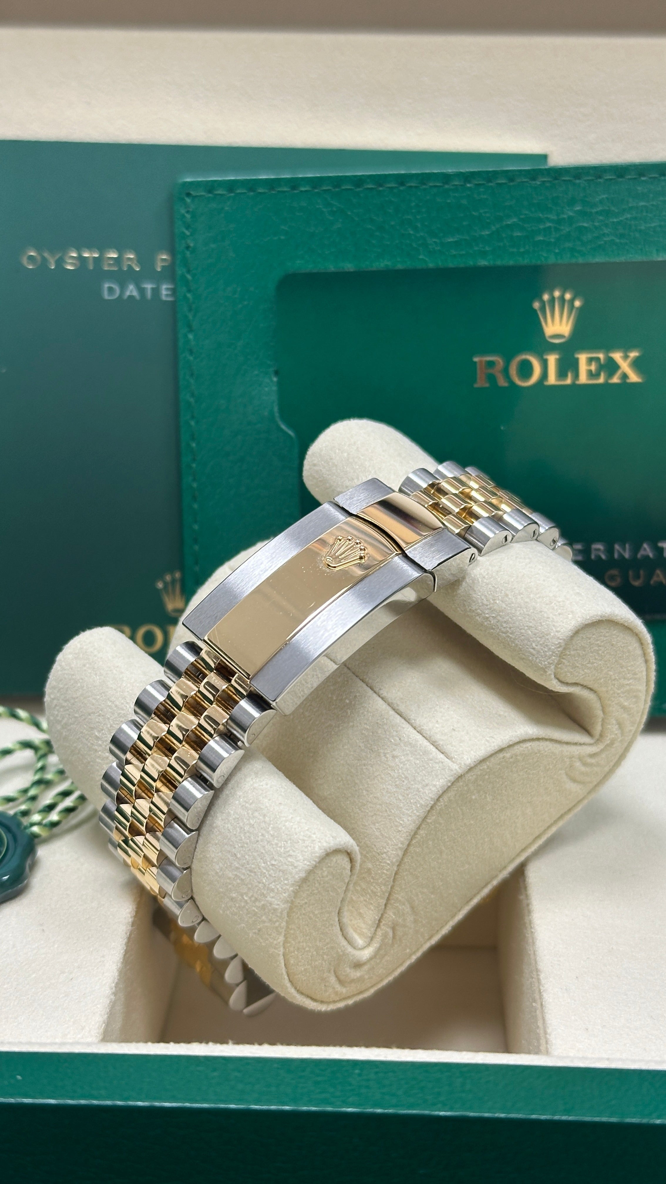 Rolex Datejust 41mm Two-Tone Yellow Gold Silver Index Dial Fluted Bezel Jubilee