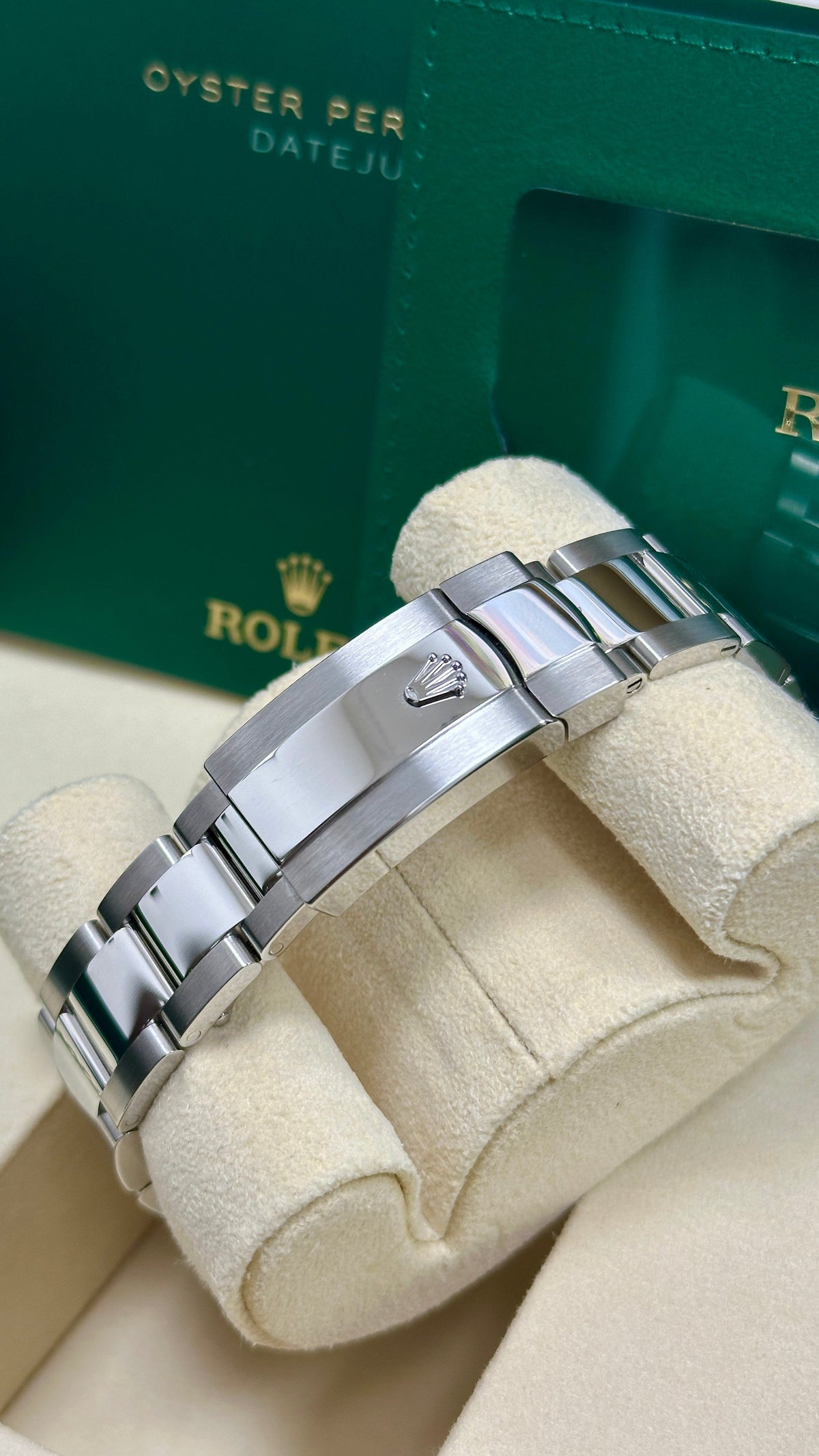 Rolex Datejust 41mm White Roman Dial Fluted Bezel Oyster Bracelet 126334
