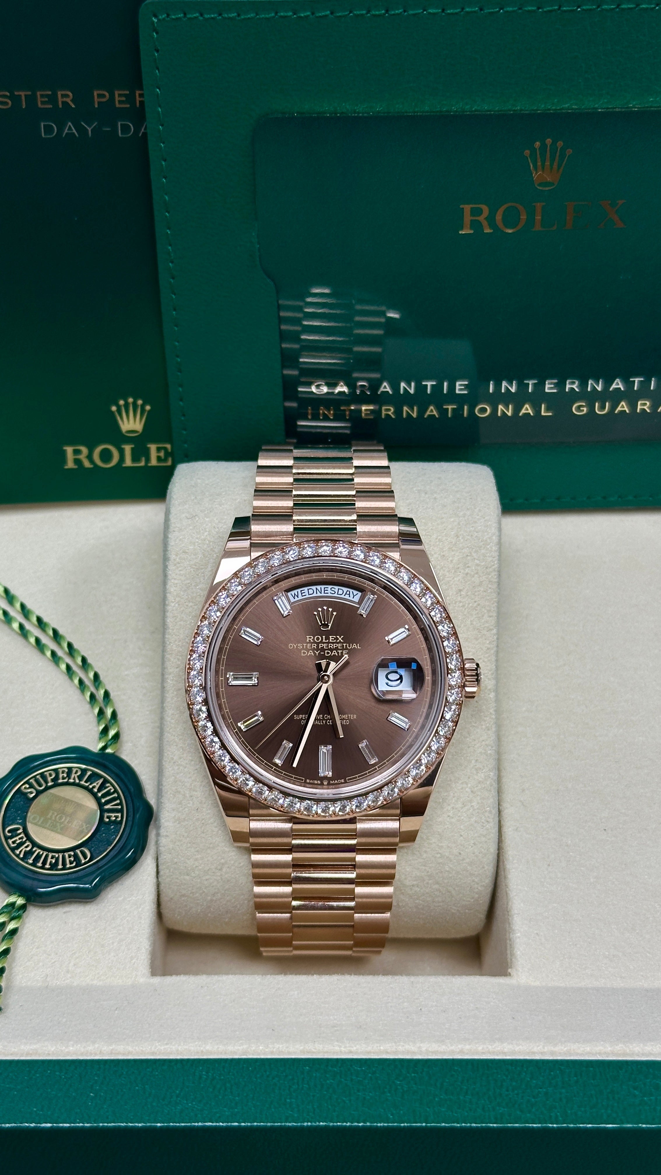 Rolex Day-Date "President" 40mm Everose Gold Chocolate Diamond Baguette Dial