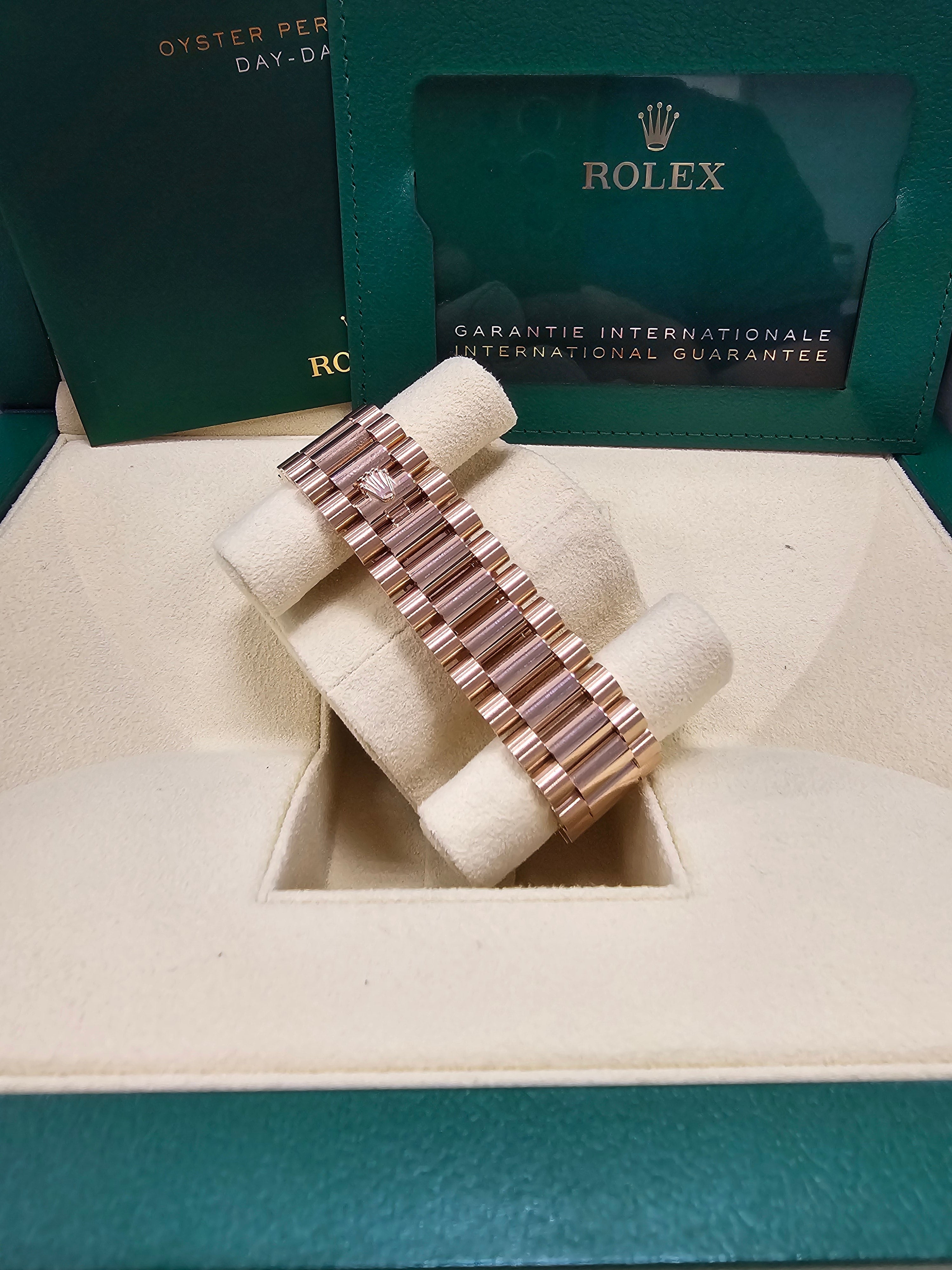 Rolex Day-Date "President" 40mm Everose Gold Eisenkiesel Diamond Baguette Dial