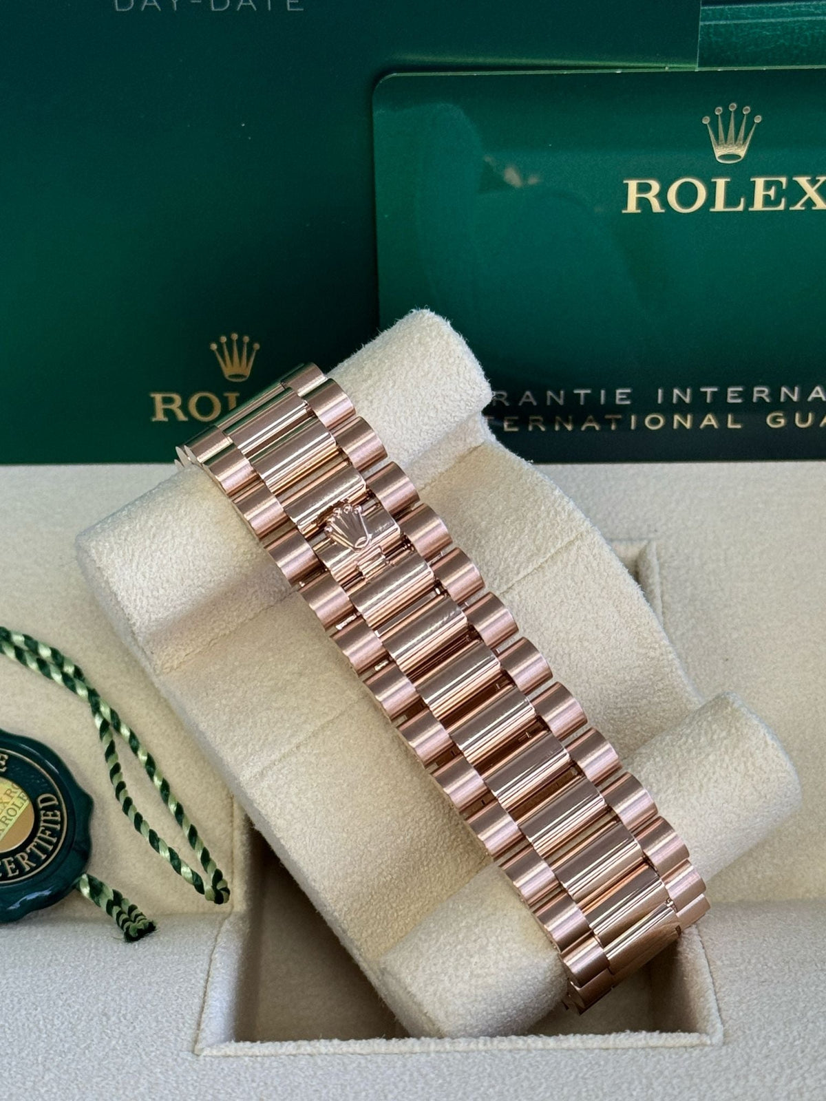 Rolex Day-Date "President" 40mm Everose Gold Slate Roman Ombre "Smoke" Dial