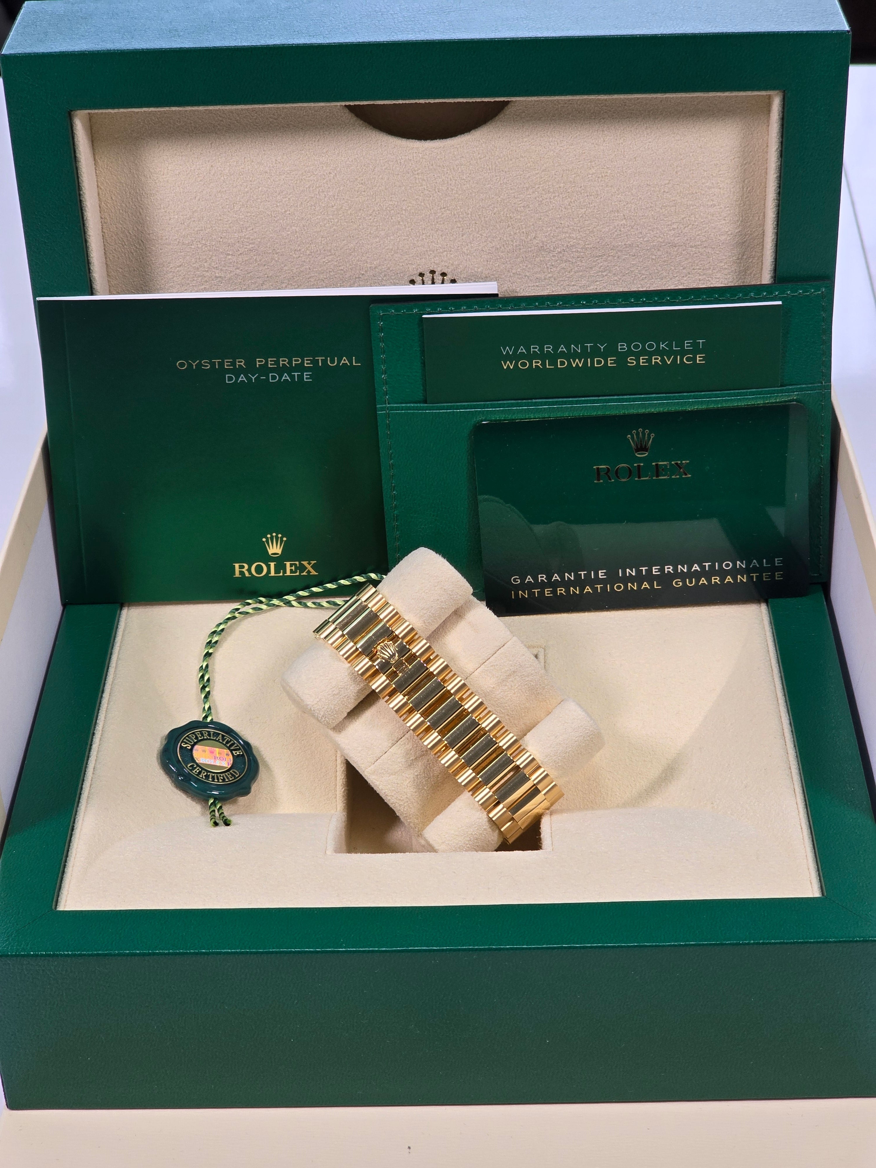 Rolex Day-Date "President" 40mm Yellow Gold Silver Index Dial - 228238