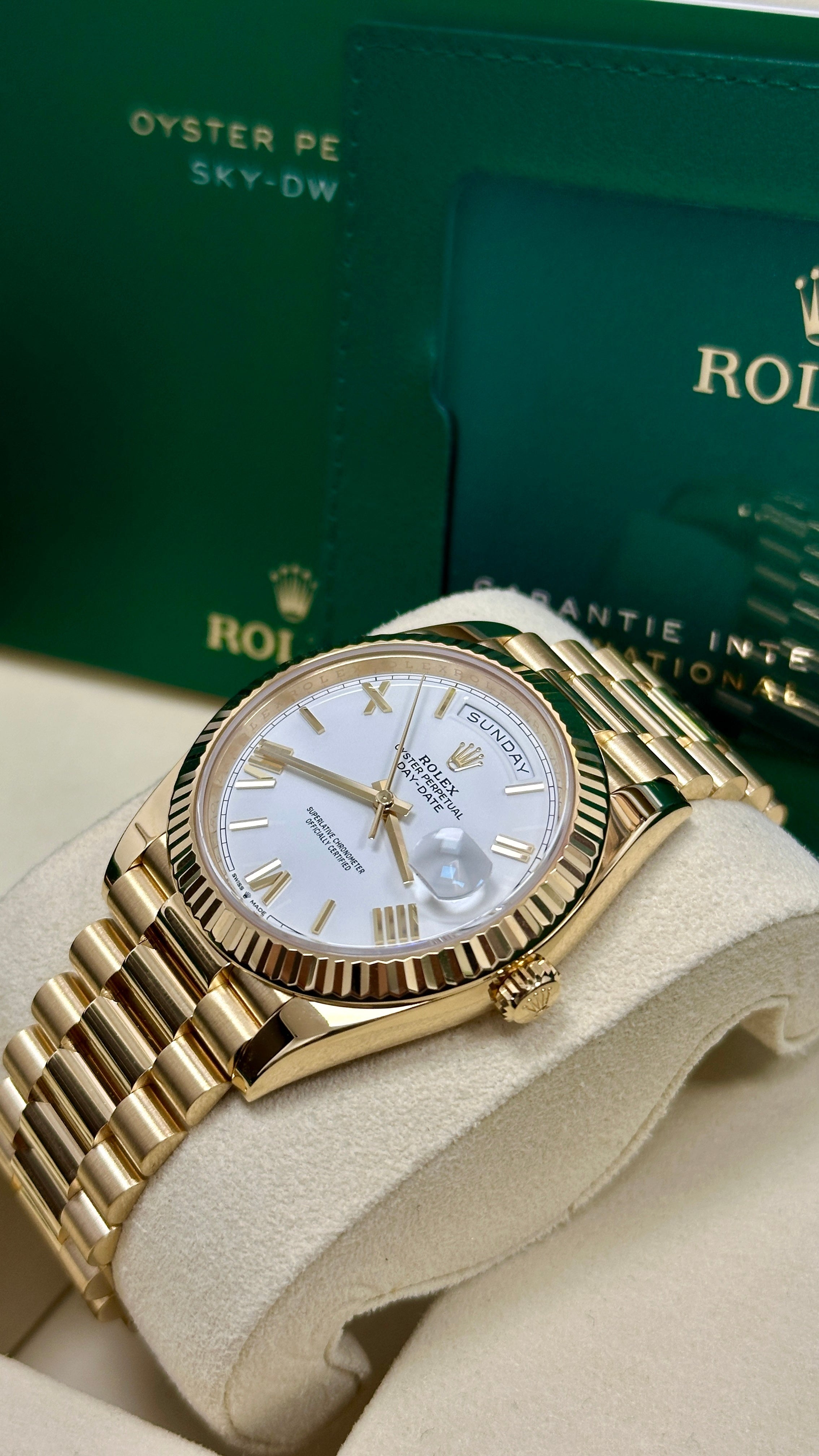 Rolex Day-Date "President" 40mm Yellow Gold White Roman Dial - 228238