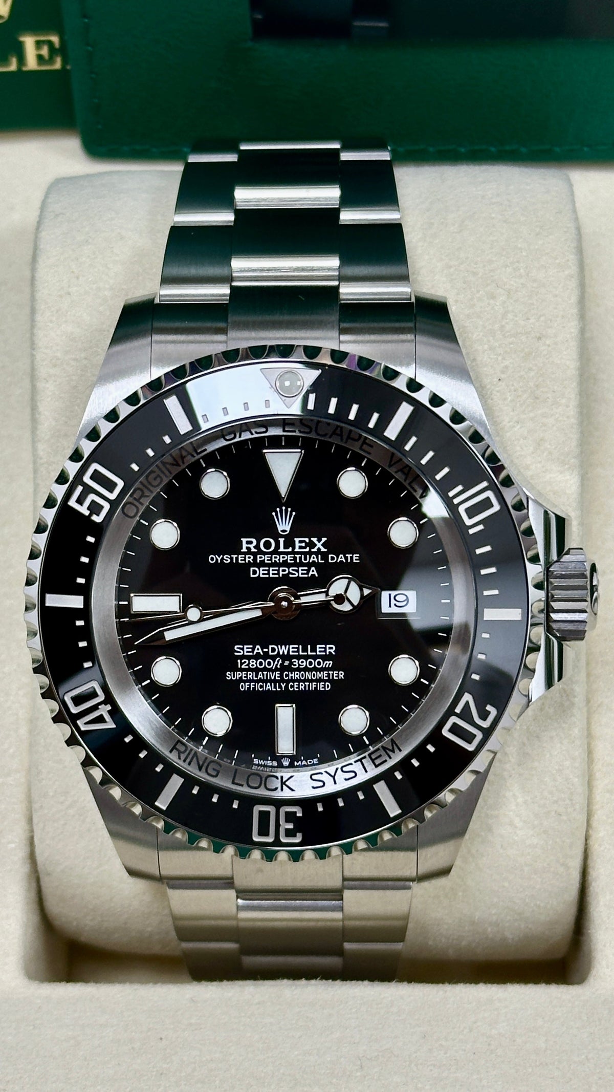 Rolex Deepsea 44mm Black Dial – 136660 – New 2026