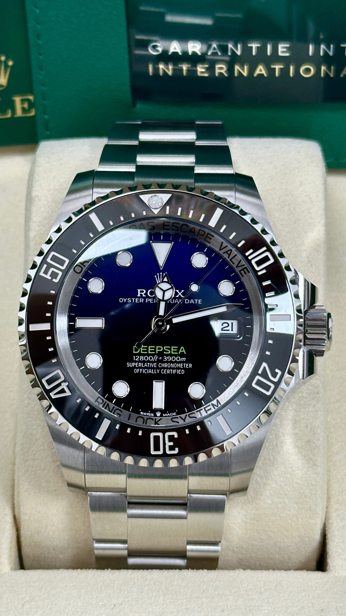 Rolex Deepsea 44mm Blue/Black Gradient “James Cameron” Dial 136660 – New 2026