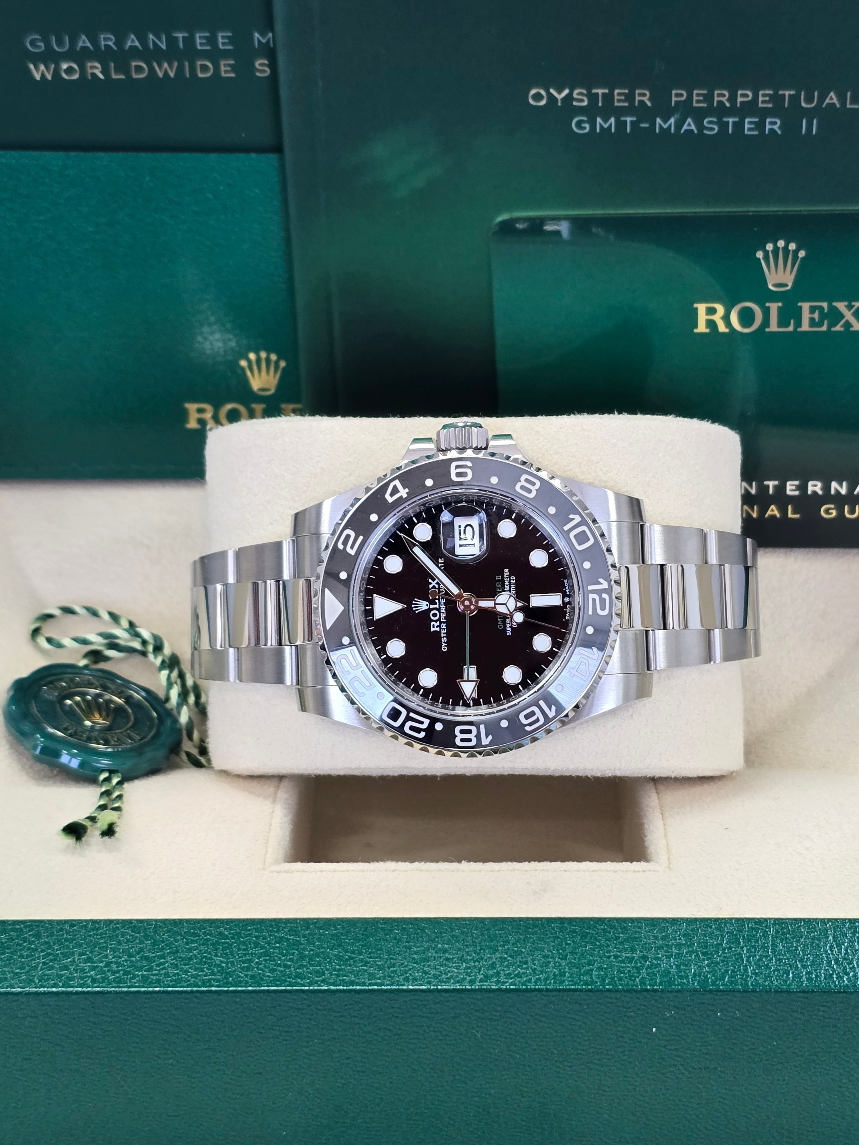 Rolex GMT-Master II "Bruce Wayne" 40mm Black Dial Black Bezel Oyster Bracelet