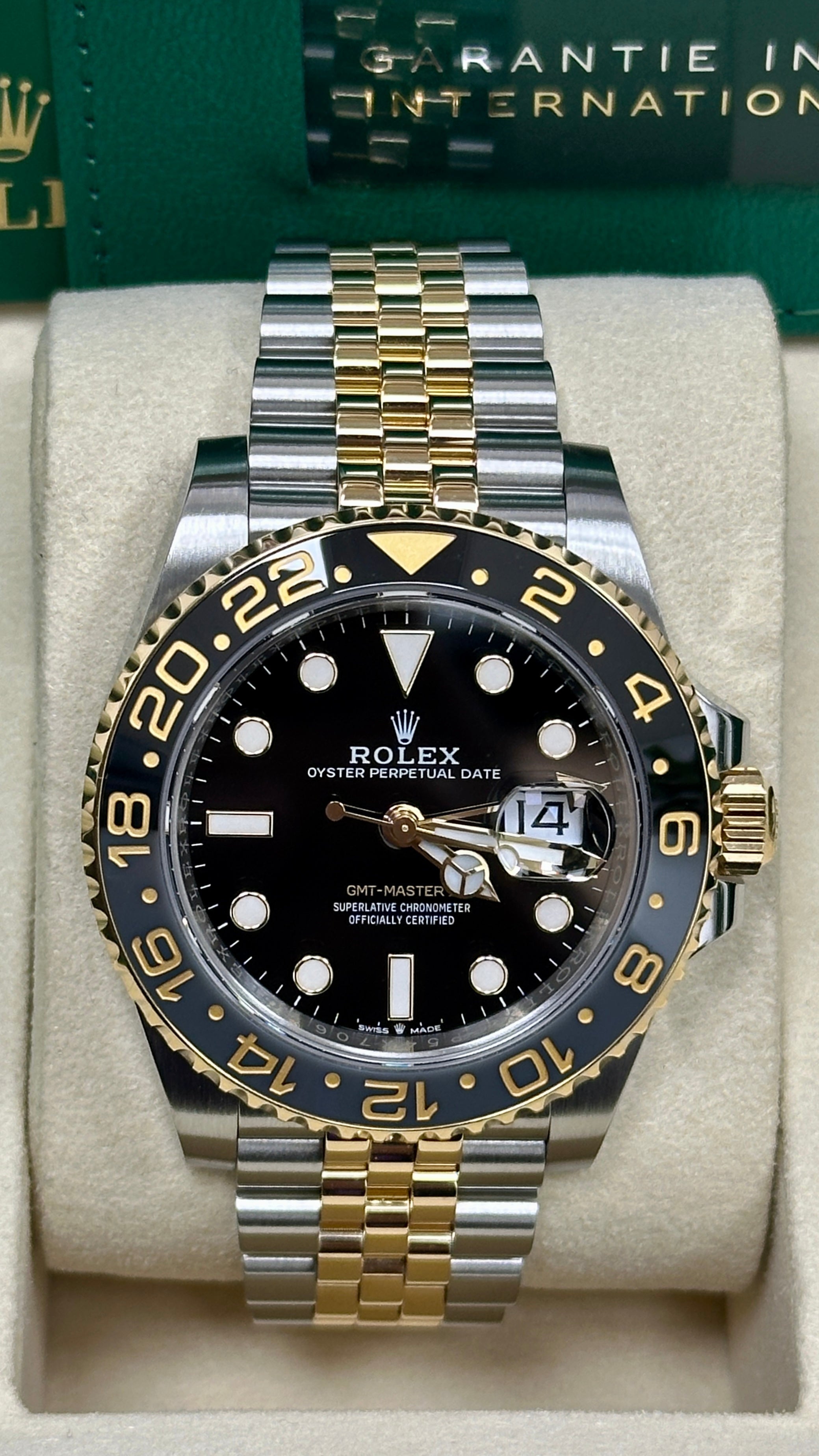 Rolex GMT-Master II "Bumblebee / Zombie" 40mm Two-Tone Yellow Gold Black Dial