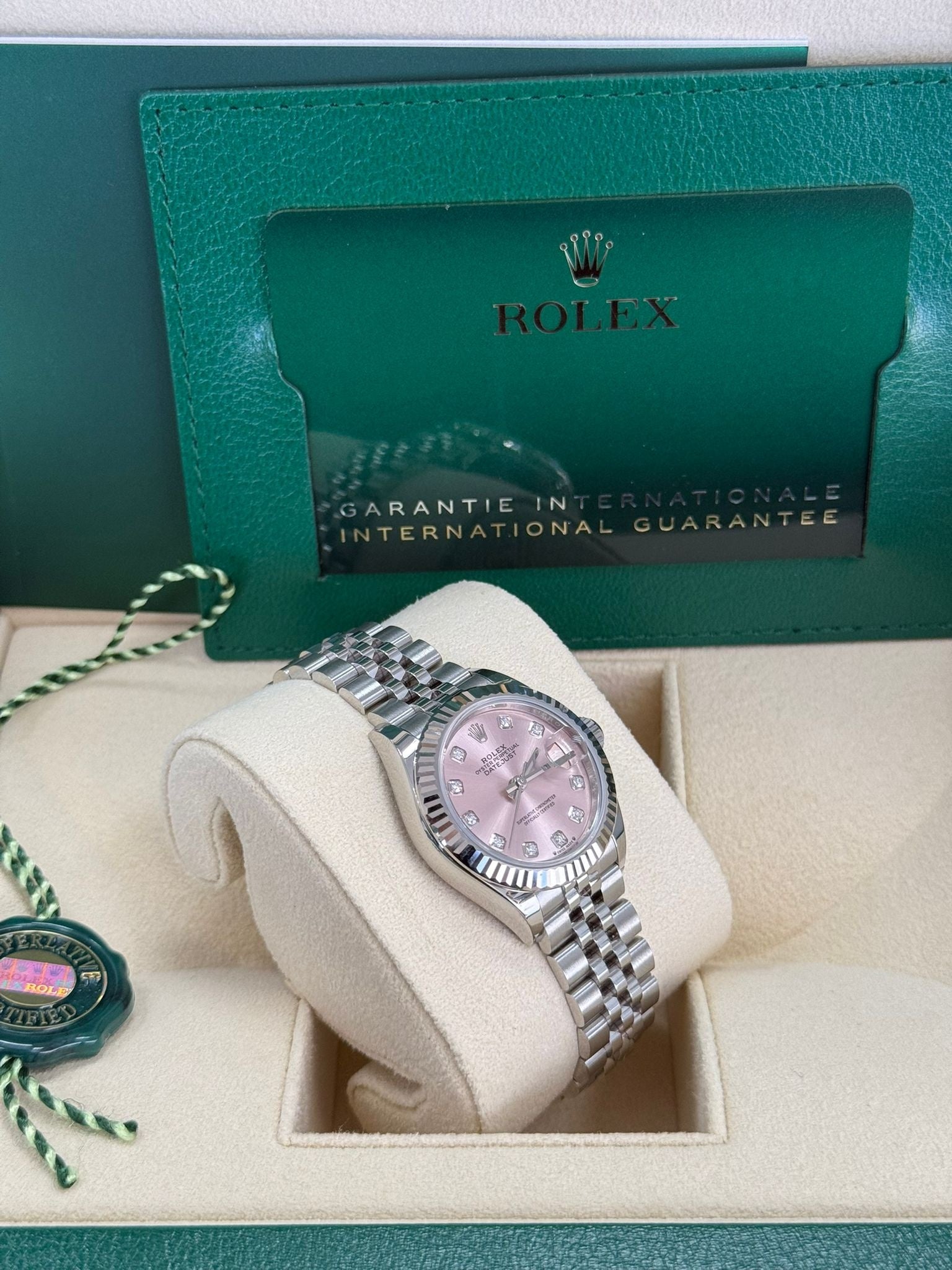 Rolex Lady-Datejust 28mm Pink Diamond Dial Fluted Bezel Jubilee Bracelet 279174