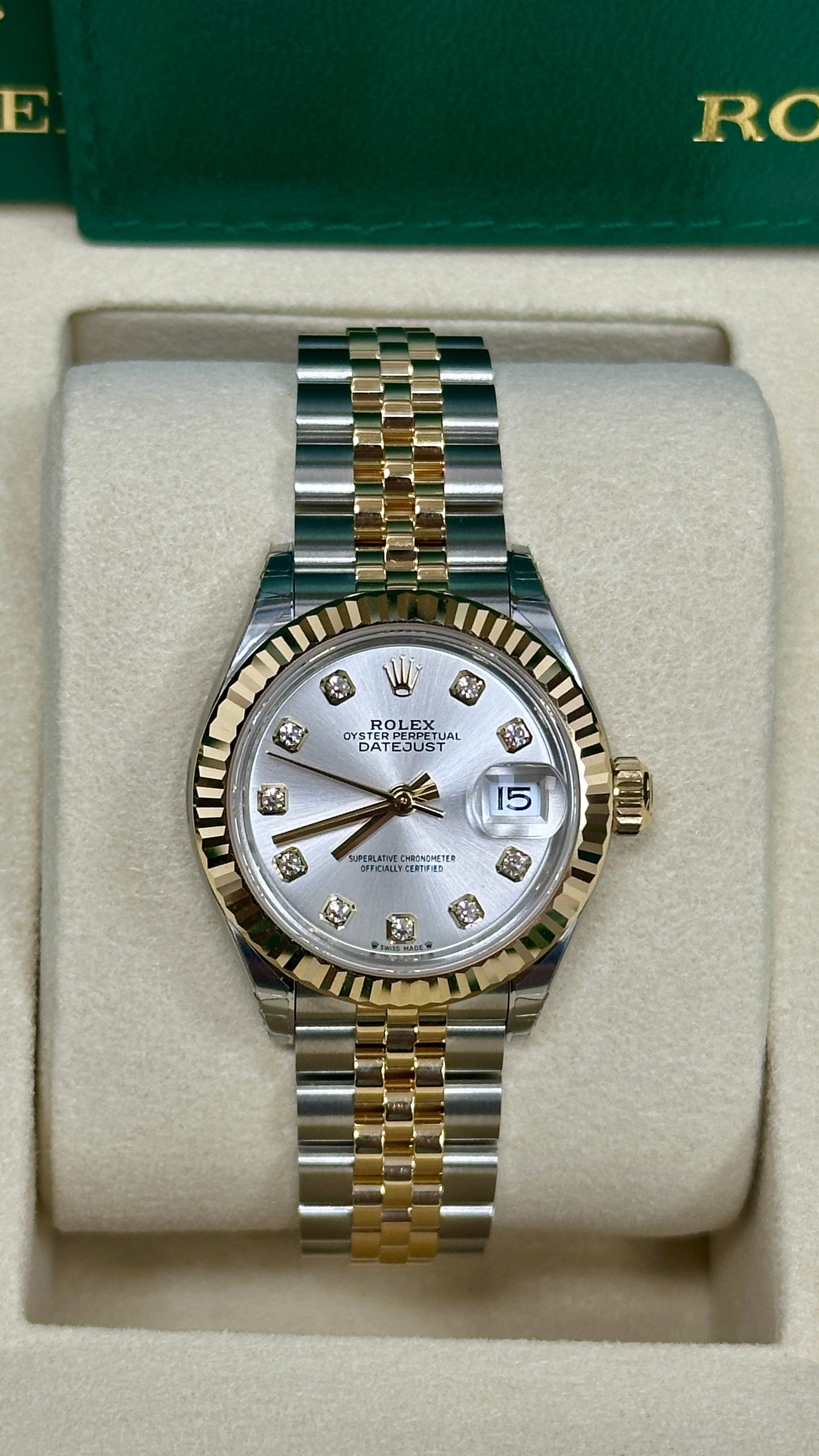 Rolex Lady-Datejust 28mm Two-Tone Yellow Gold Silver Diamond Dial Fluted Bezel