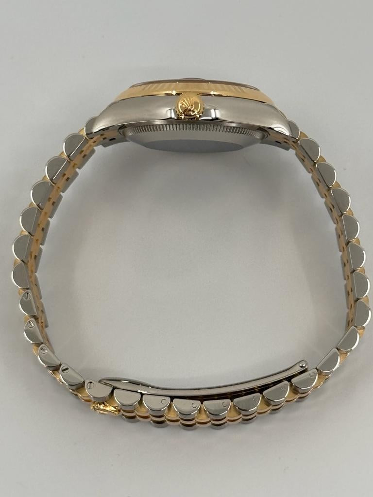 Rolex Lady-Datejust 31mm Two-Tone Yellow Gold Black/Dark Grey Mother of Pearl
