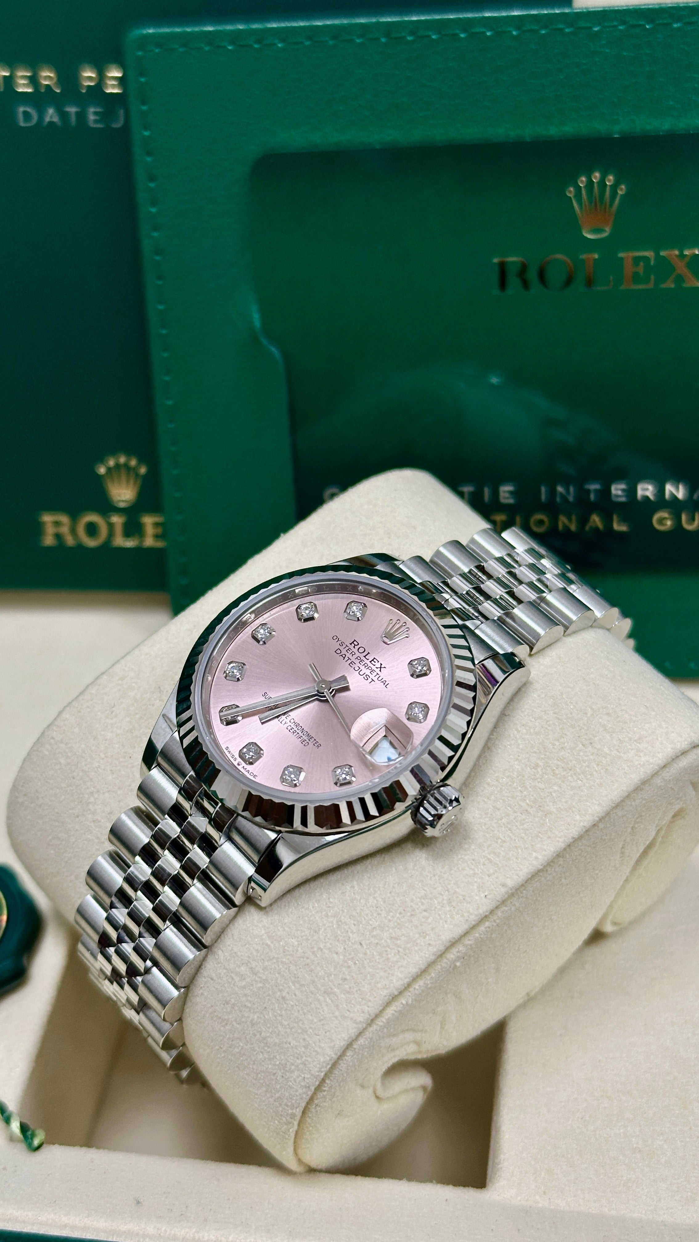 Rolex Lady Datejust 31mm Pink Diamond Dial Fluted Bezel Jubilee Bracelet 278274