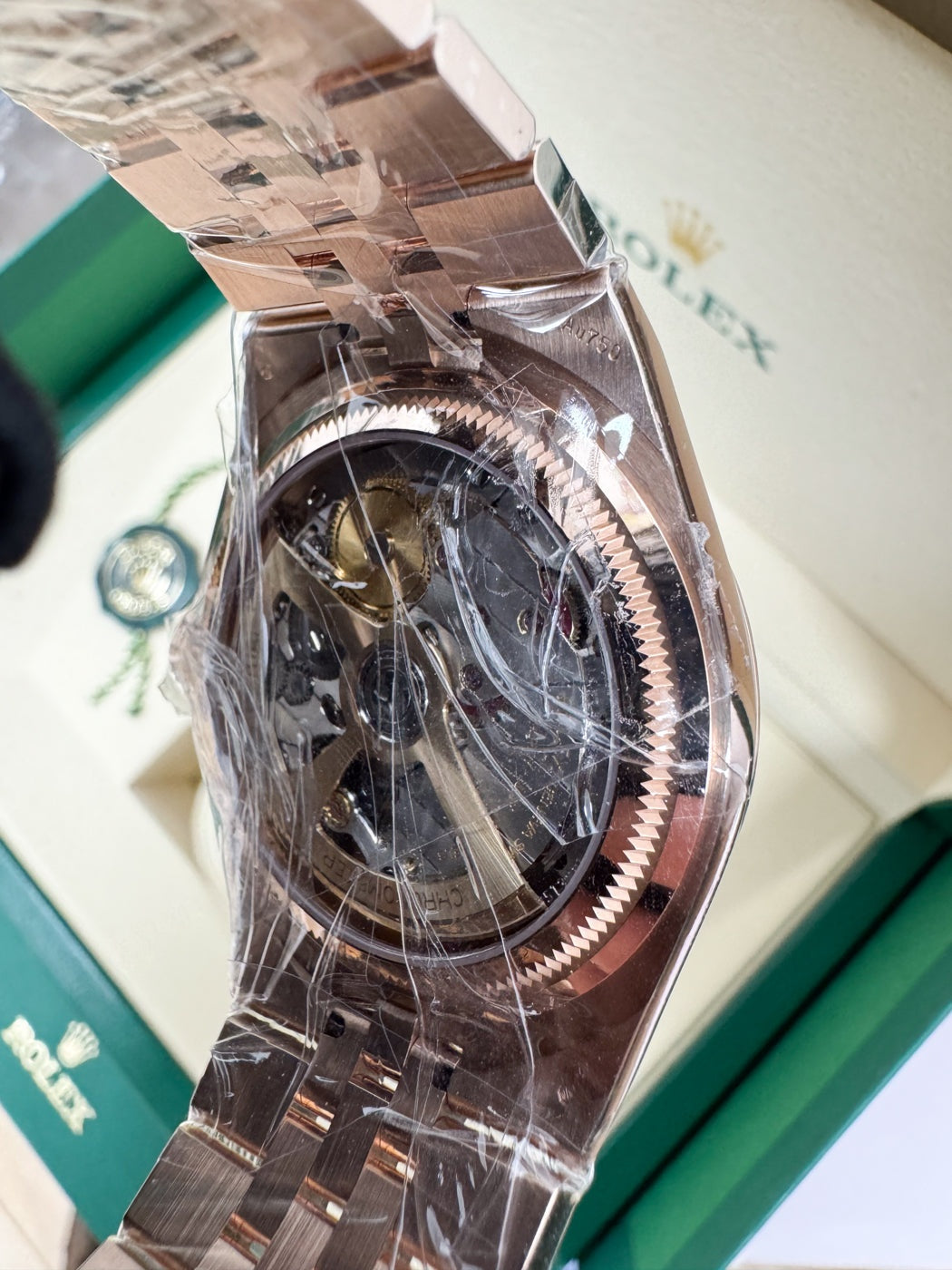 Rolex Land-Dweller 40mm Everose Gold Fluted Bezel White Honeycomb-Motif Dial