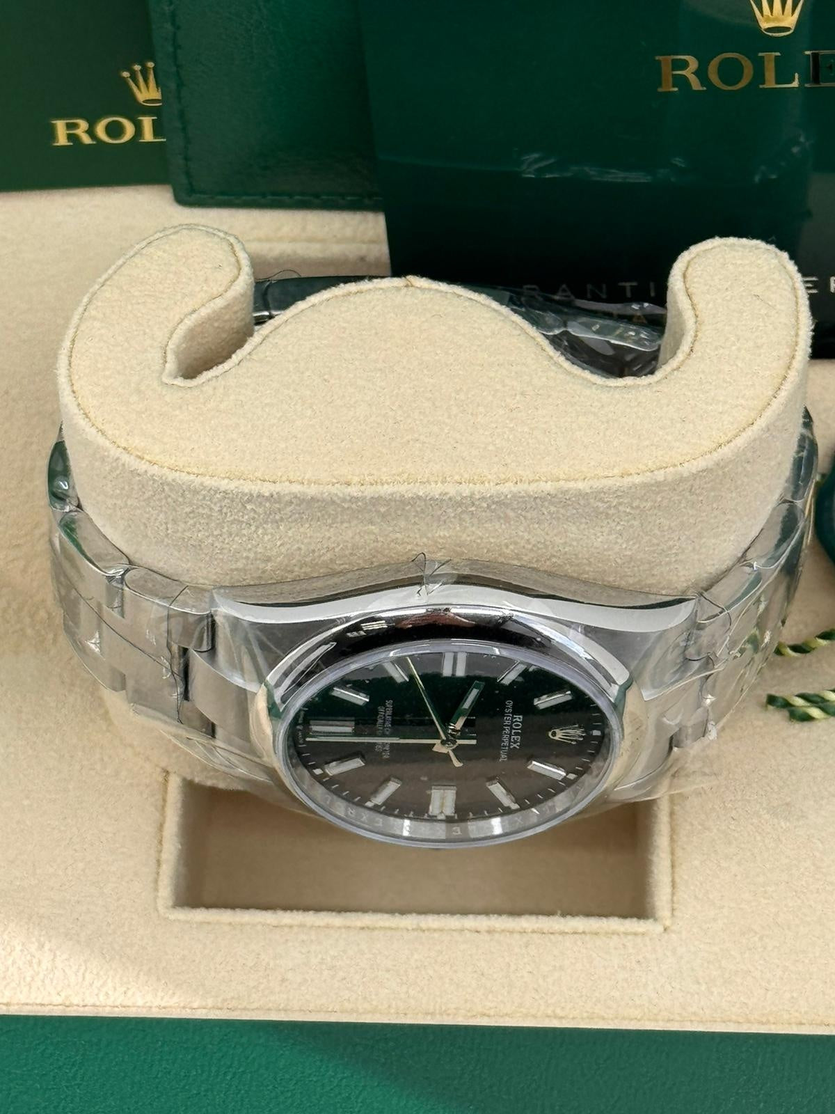 Rolex Oyster Perpetual 34mm Black Dial - 124200