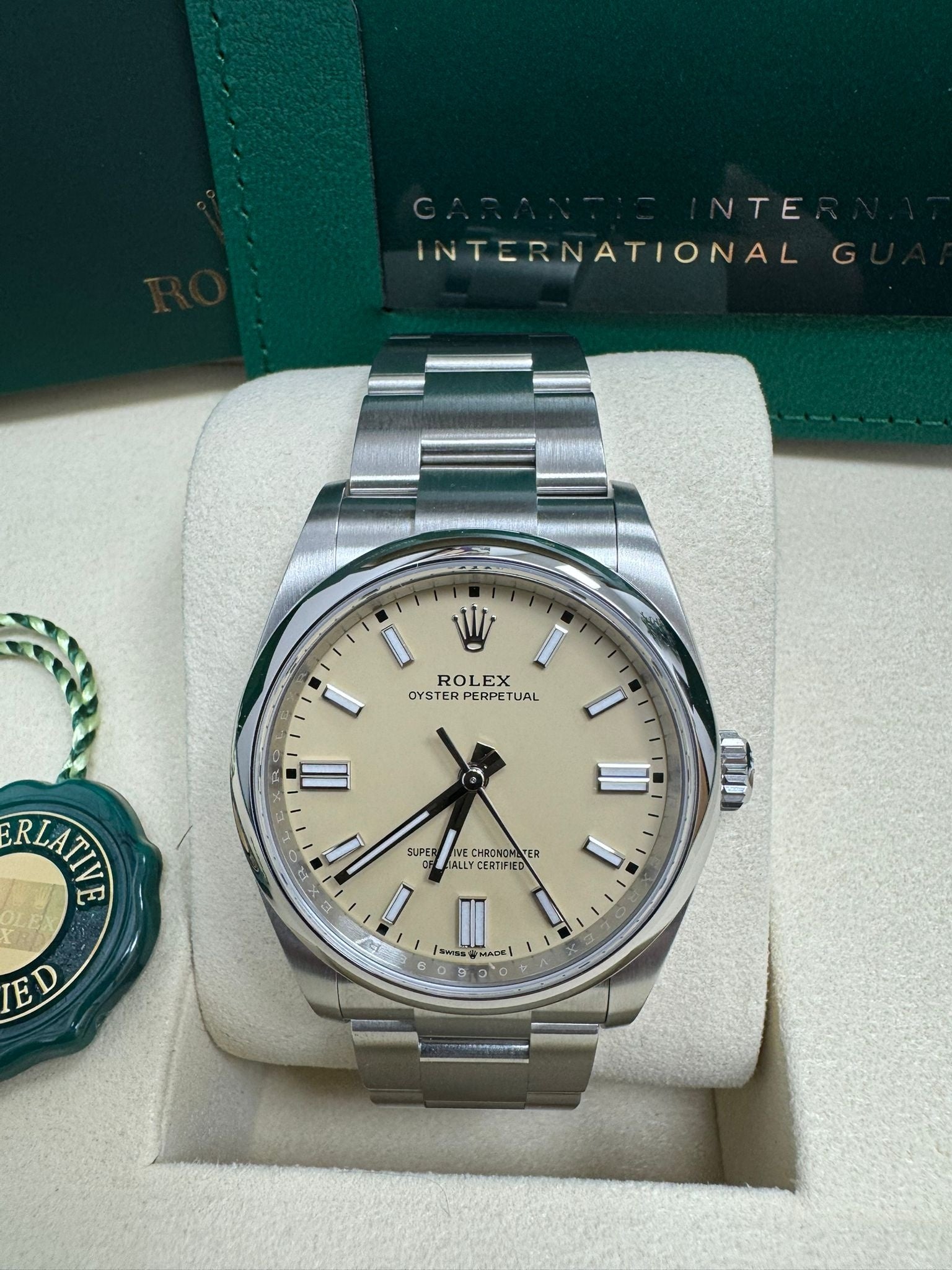 Rolex Oyster Perpetual 36mm Beige Dial Oyster Bracelet – 126000