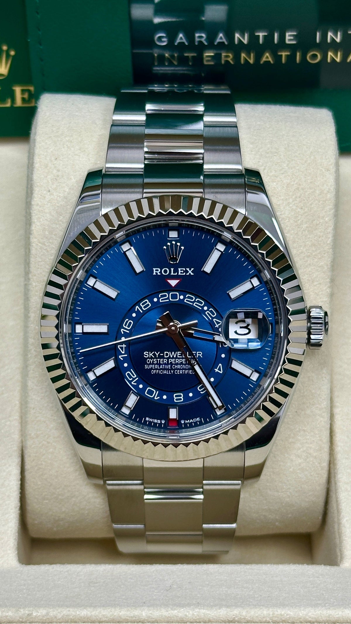 Rolex Sky-Dweller 42mm Blue Dial Oyster Bracelet 336934 – New 2026