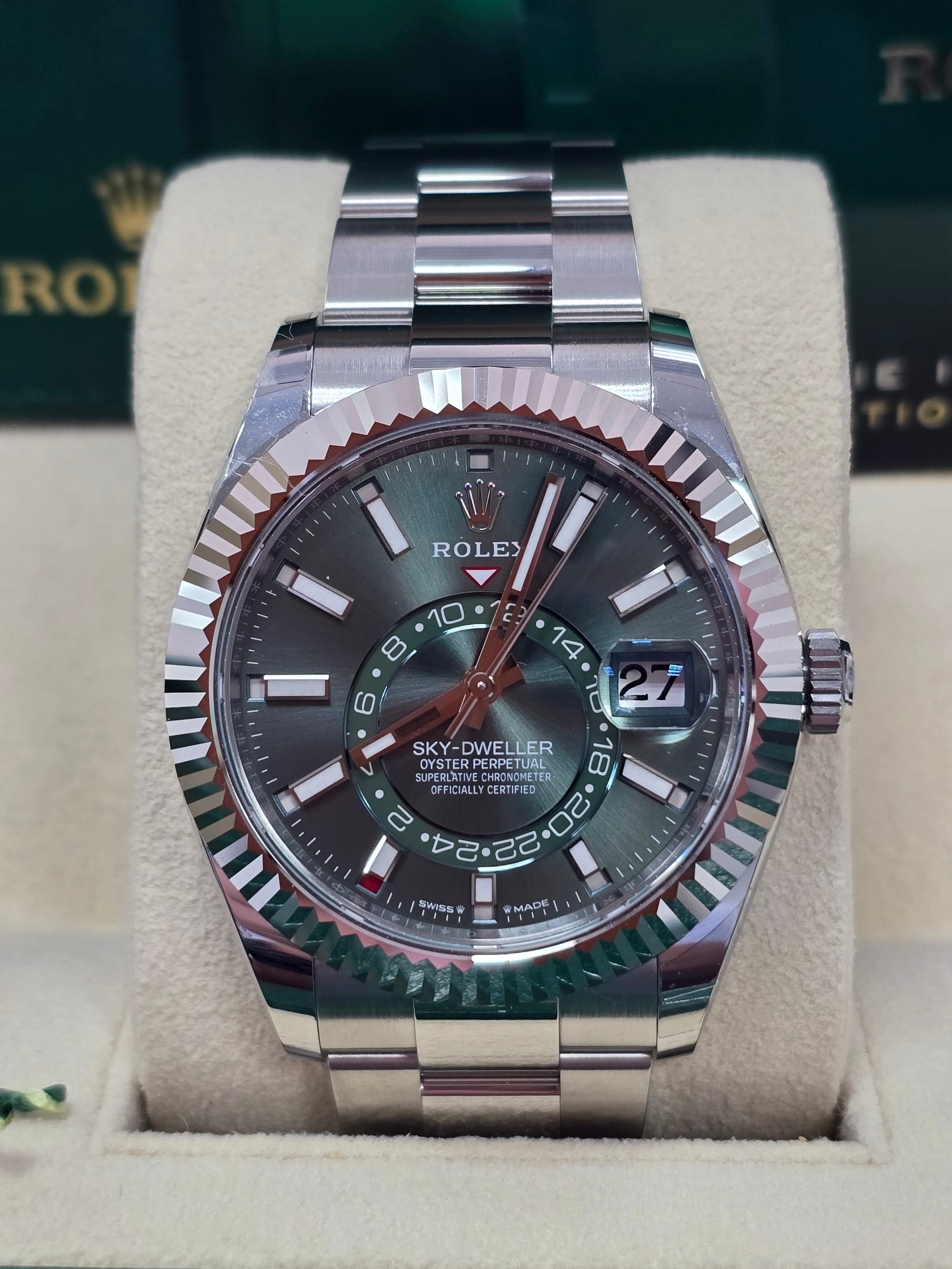 Rolex Sky-Dweller 42mm Green Dial Oyster Bracelet 336934 – New 2025 / 2026