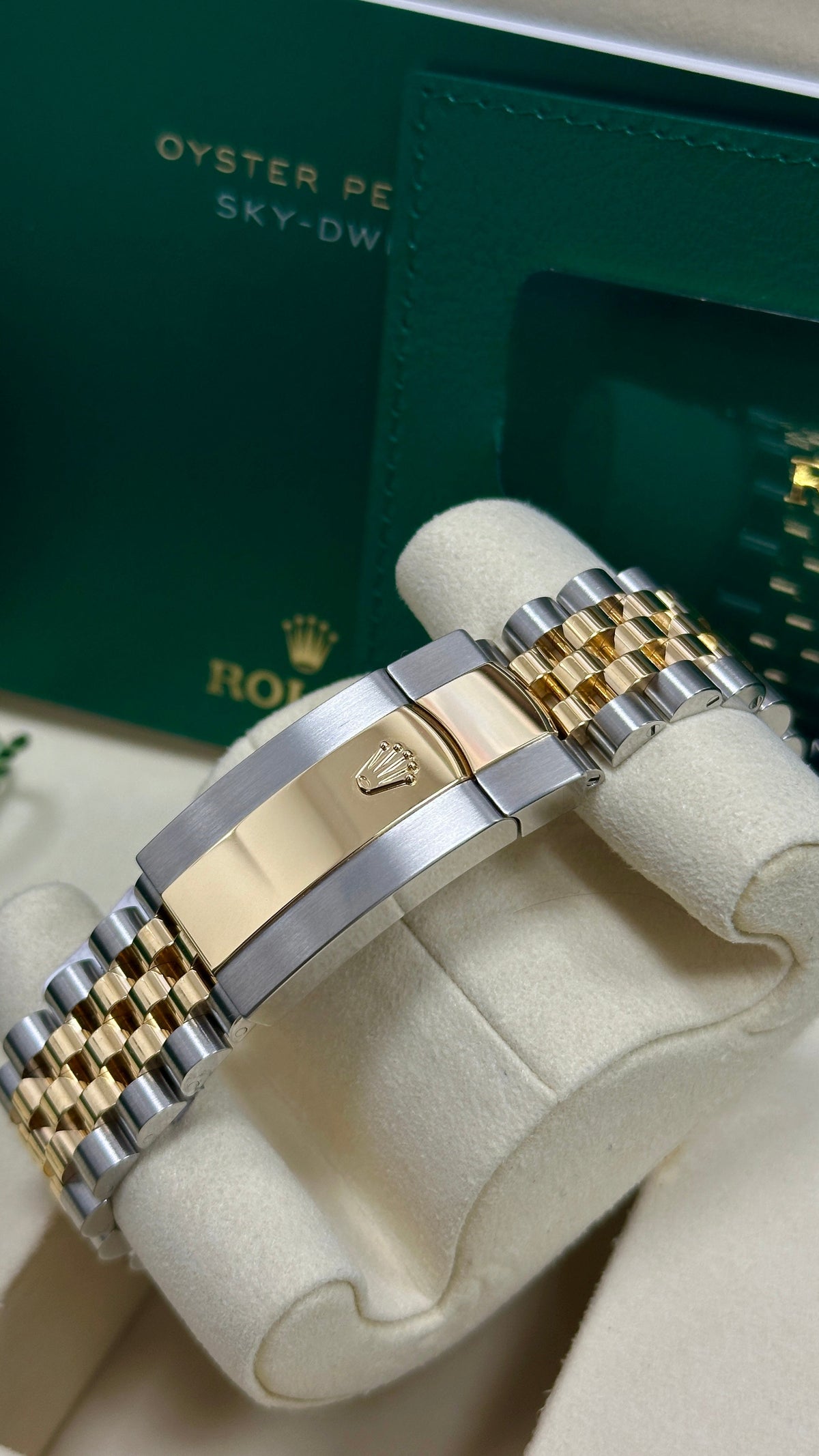 Rolex Sky-Dweller 42mm Two-Tone Yellow Gold Black Dial Jubilee Bracelet 336933