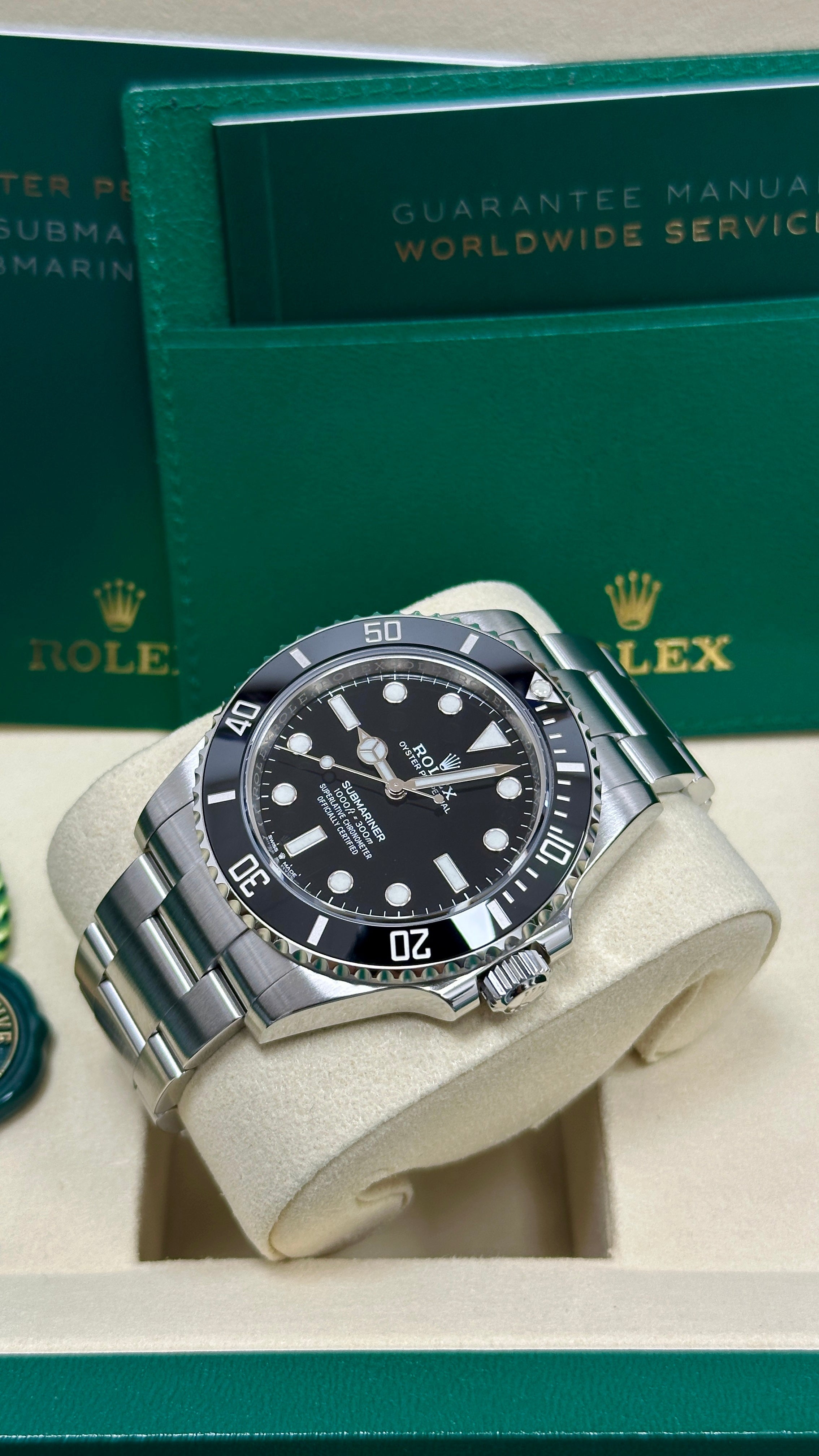 Rolex Submariner No Date 41mm Black Dial Black Bezel 124060 – New 2026