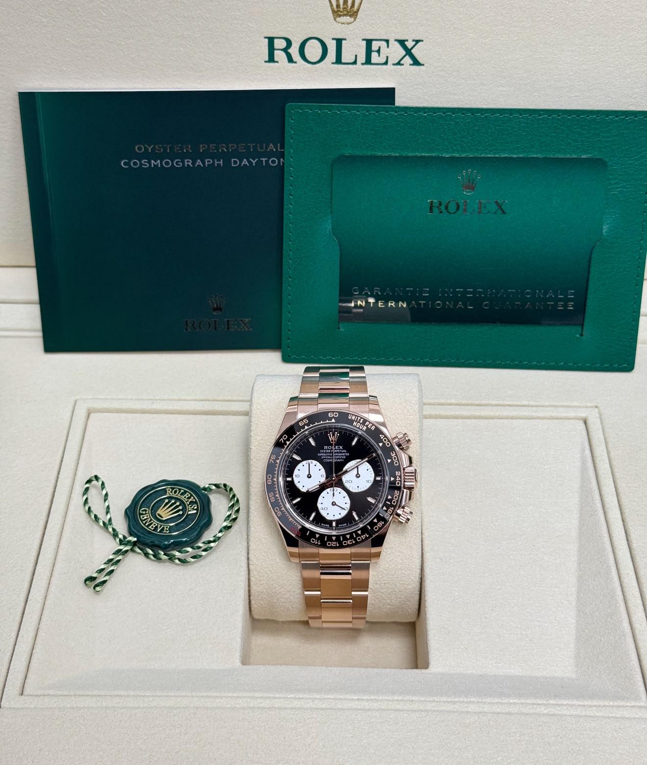 Rolex Cosmograph Daytona 40mm Special Edition "Le Mans" Rose Gold Ceramic Black