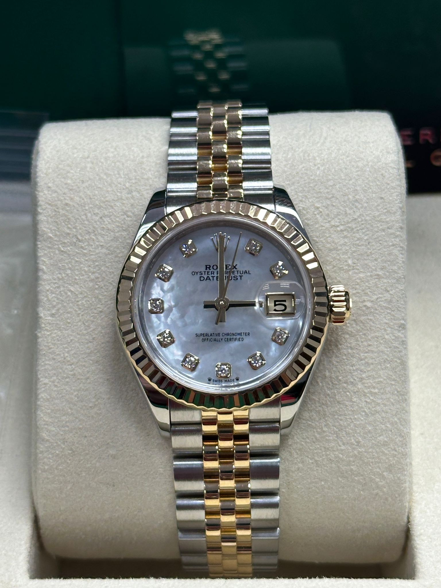 Rolex Lady-Datejust 31mm Two-Tone Yellow Gold Mother of Pearl Diamond Dial Fluted Bezel Jubilee Bracelet 278273 – New 2025