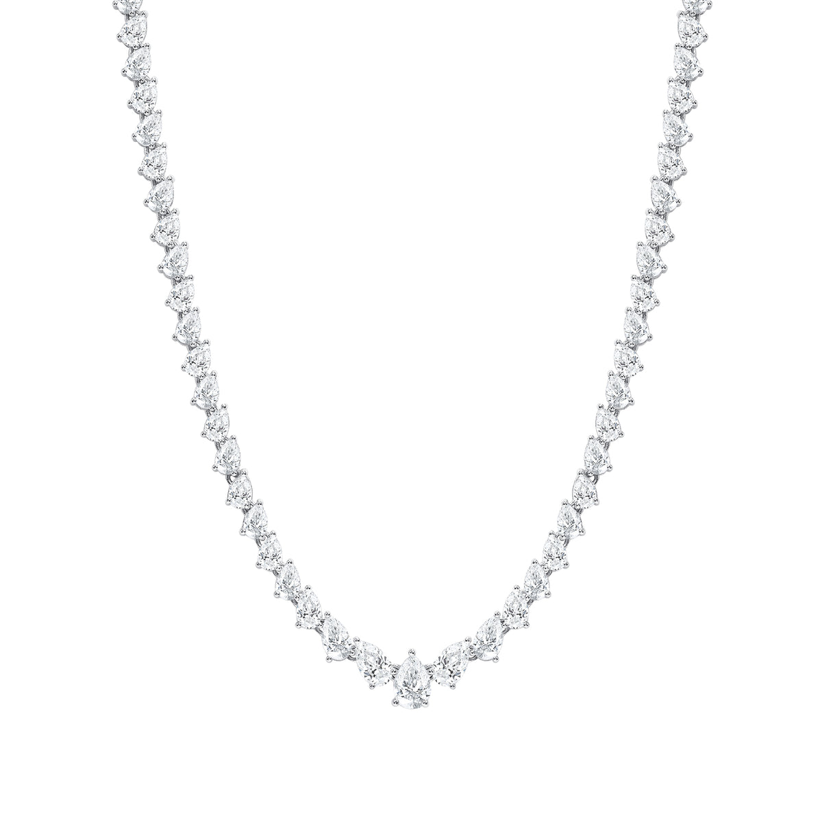 18k Gold 17 Carat Pear Shaped Graduated Diamond Necklace