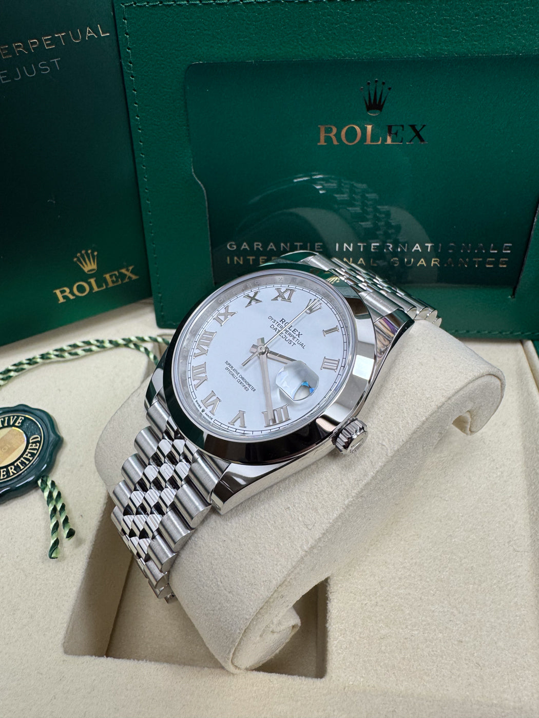 Rolex Datejust 41mm White Roman Dial Smooth Bezel Jubilee Bracelet 126300 – New 2025