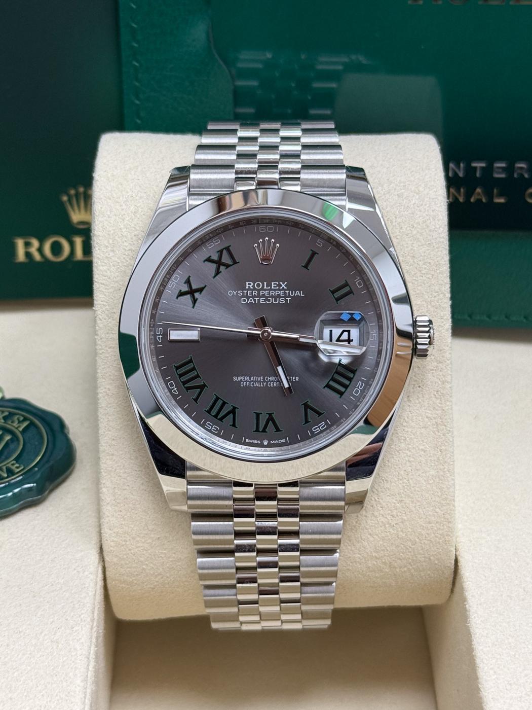 Rolex Datejust 41mm "Wimbledon" Dial Smooth Bezel Jubilee Bracelet 126300 – New