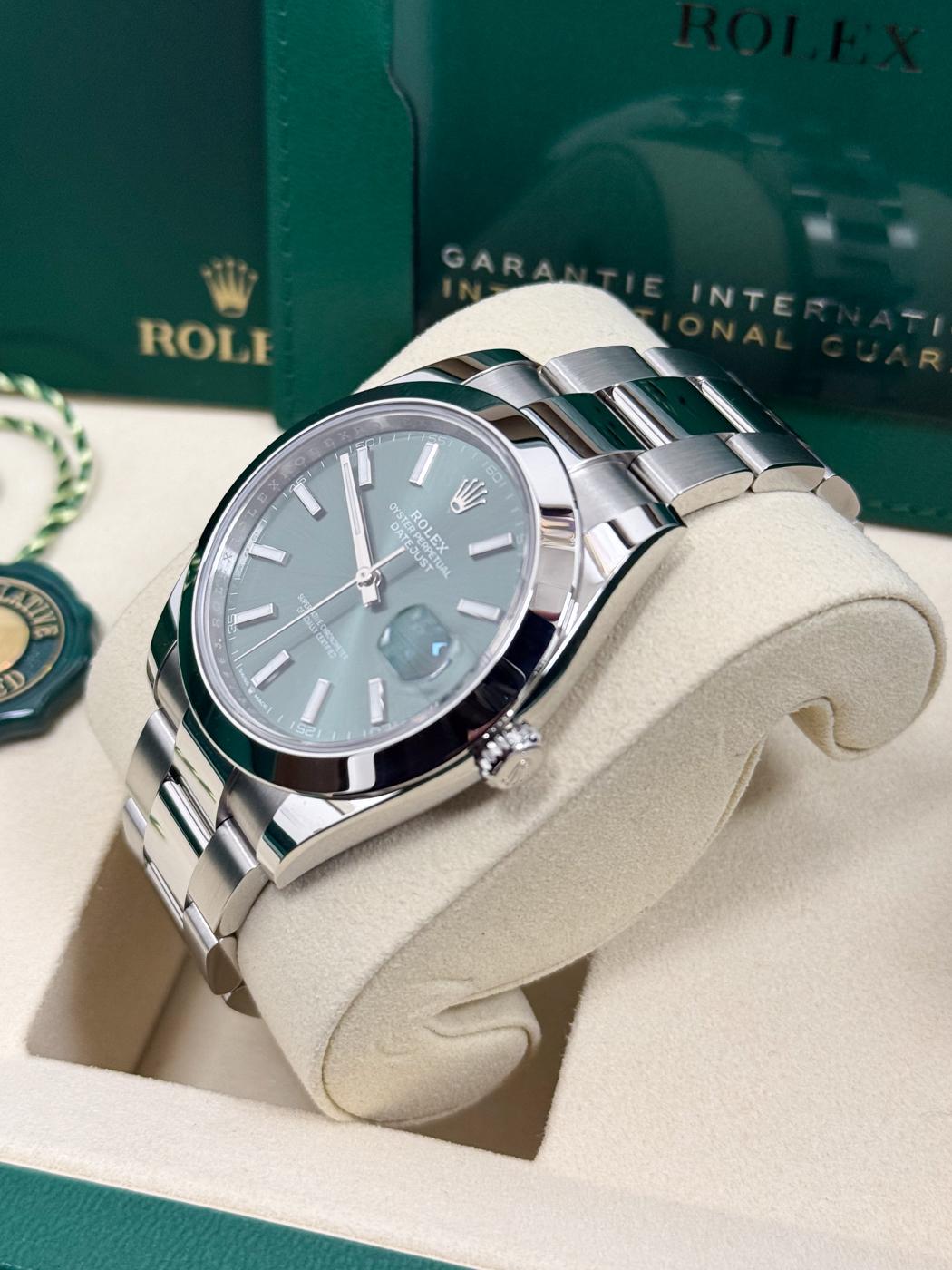 Rolex Datejust 41mm Mint Green Index Dial Smooth Bezel Oyster Bracelet